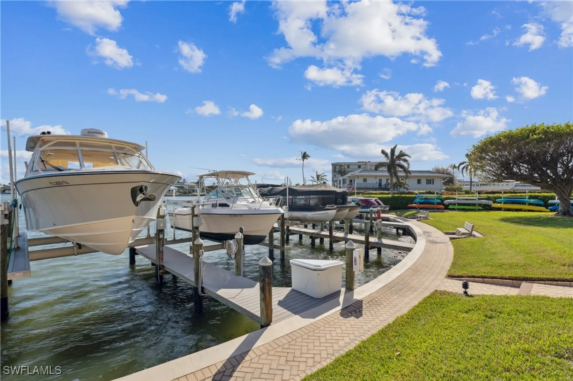 Property Slideshow image 29 of 33 | 3430 gulf shore blvd 4j, Naples, FL, 34103