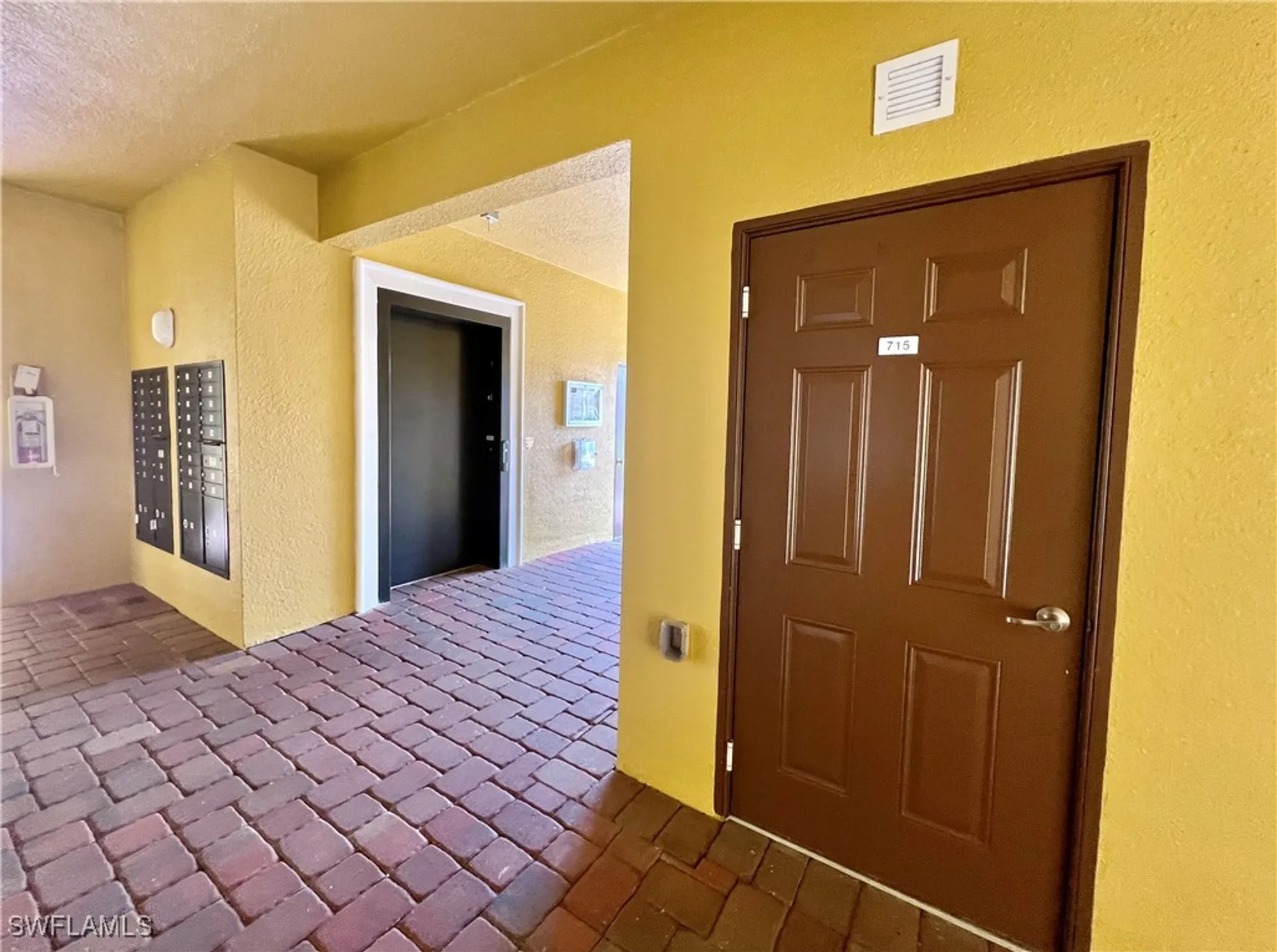 Property Slideshow image 21 of 42 | 17981 bonita national blvd 715, Bonita Springs, FL, 34135