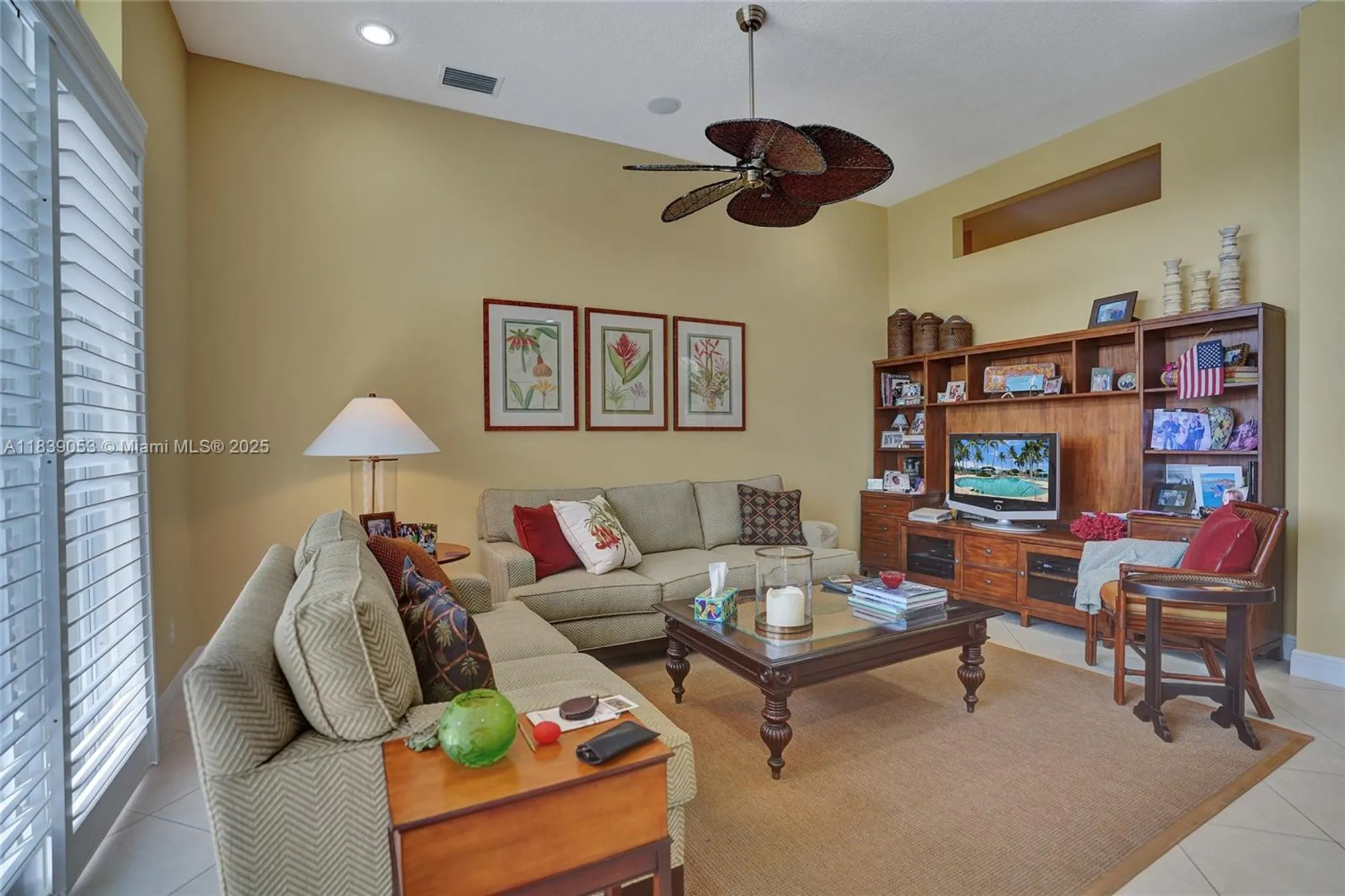 Property Slideshow image 21 of 90 | 13648 venice beach pt, Delray Beach, FL, 33446