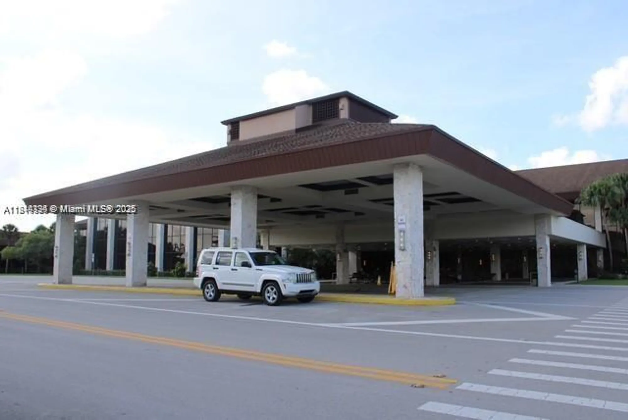 Property Slideshow image 6 of 39 | 12950 sw 7th ct 404a, Pembroke Pines, FL, 33027