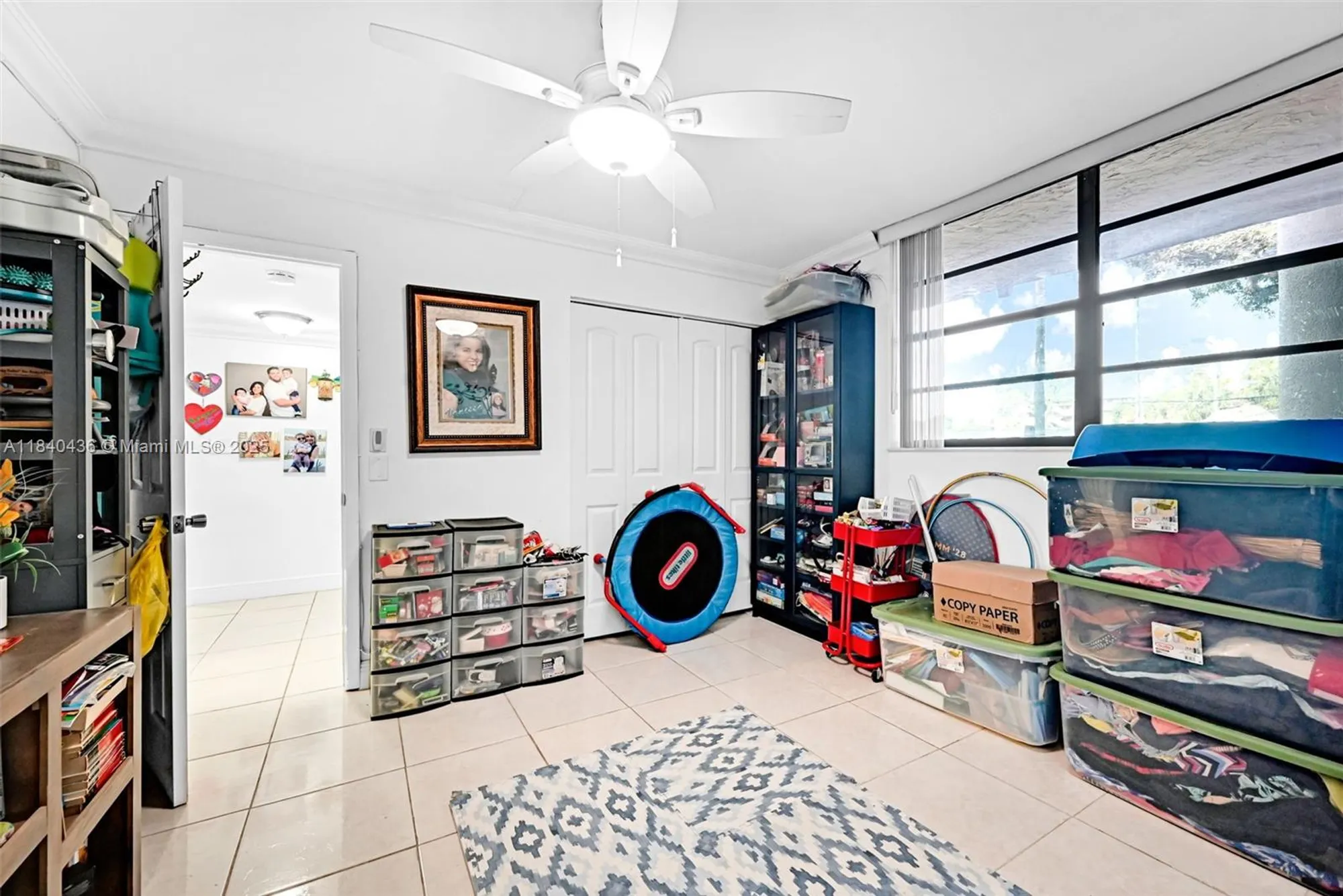 Property Slideshow image 18 of 64 | 1101 colony point cir apt 123, Pembroke Pines, FL, 33026
