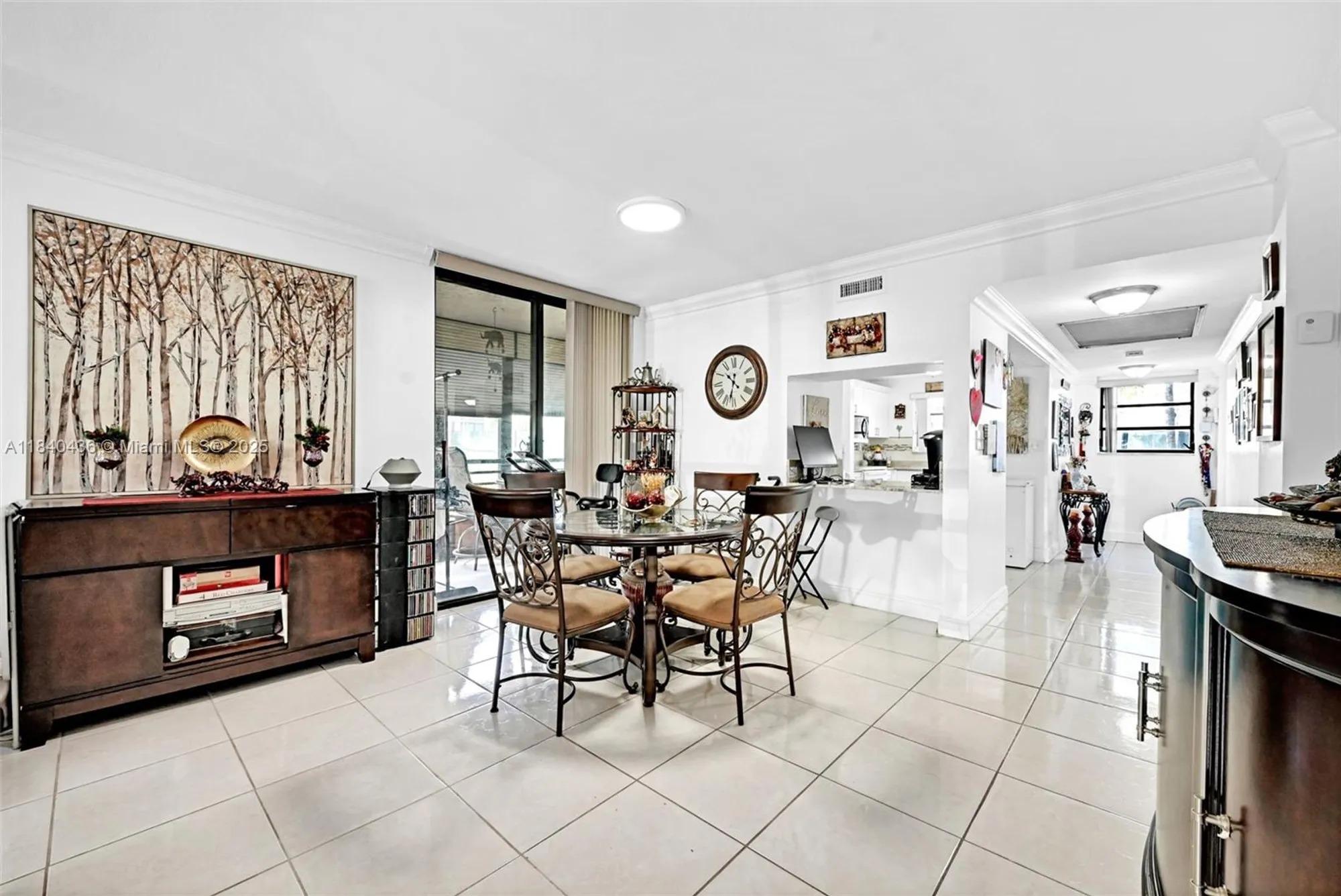 Property Slideshow image 13 of 64 | 1101 colony point cir apt 123, Pembroke Pines, FL, 33026