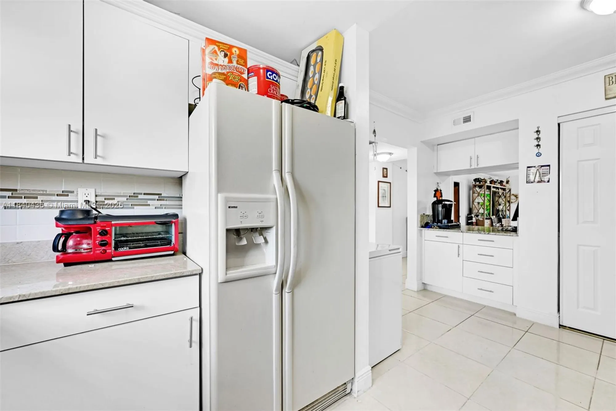 Property Slideshow image 26 of 64 | 1101 colony point cir apt 123, Pembroke Pines, FL, 33026