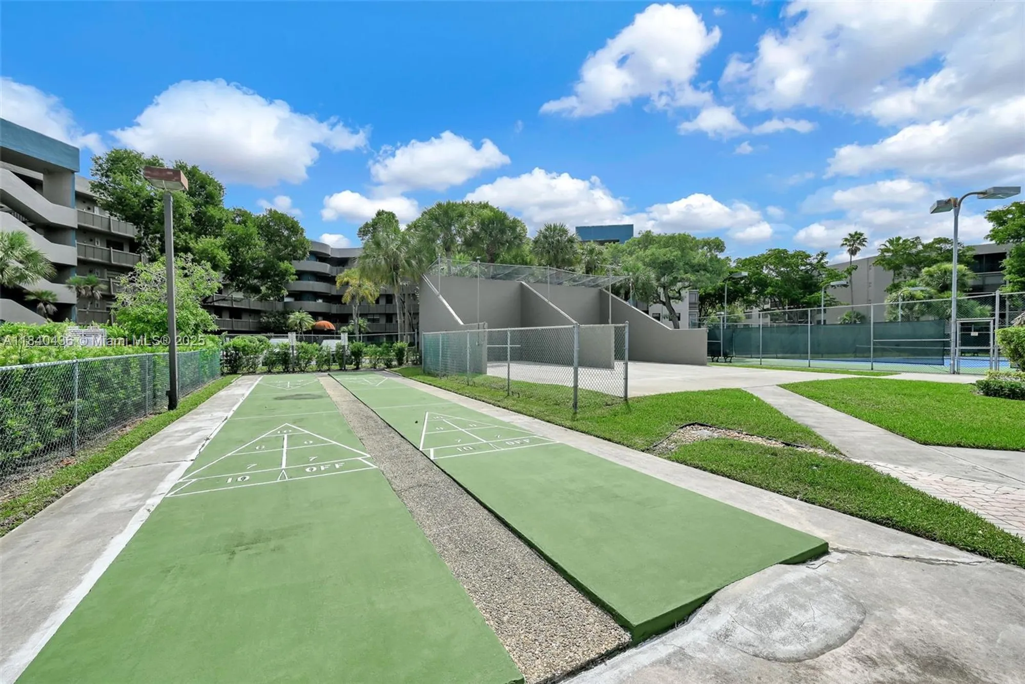 Property Slideshow image 40 of 64 | 1101 colony point cir apt 123, Pembroke Pines, FL, 33026