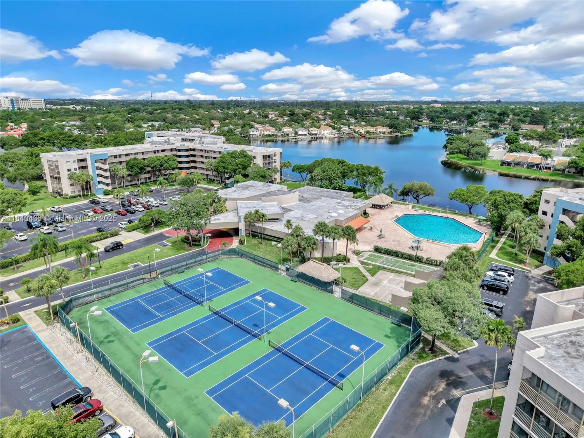 Property Slideshow image 63 of 64 | 1101 colony point cir apt 123, Pembroke Pines, FL, 33026
