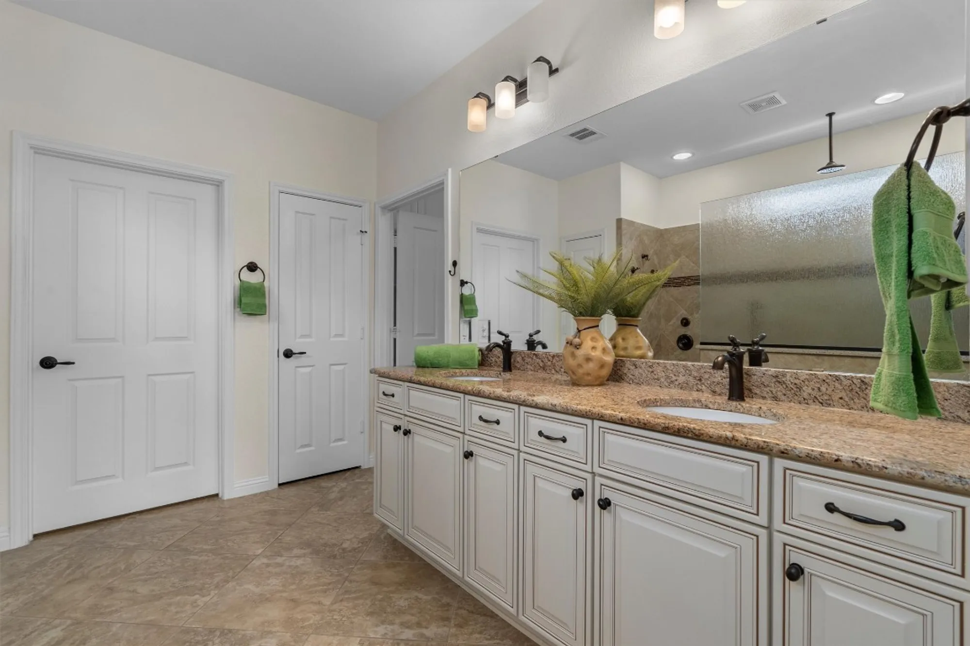 Property Slideshow image 21 of 37 | 205 mckittrick ridge rd, Georgetown, TX, 78633