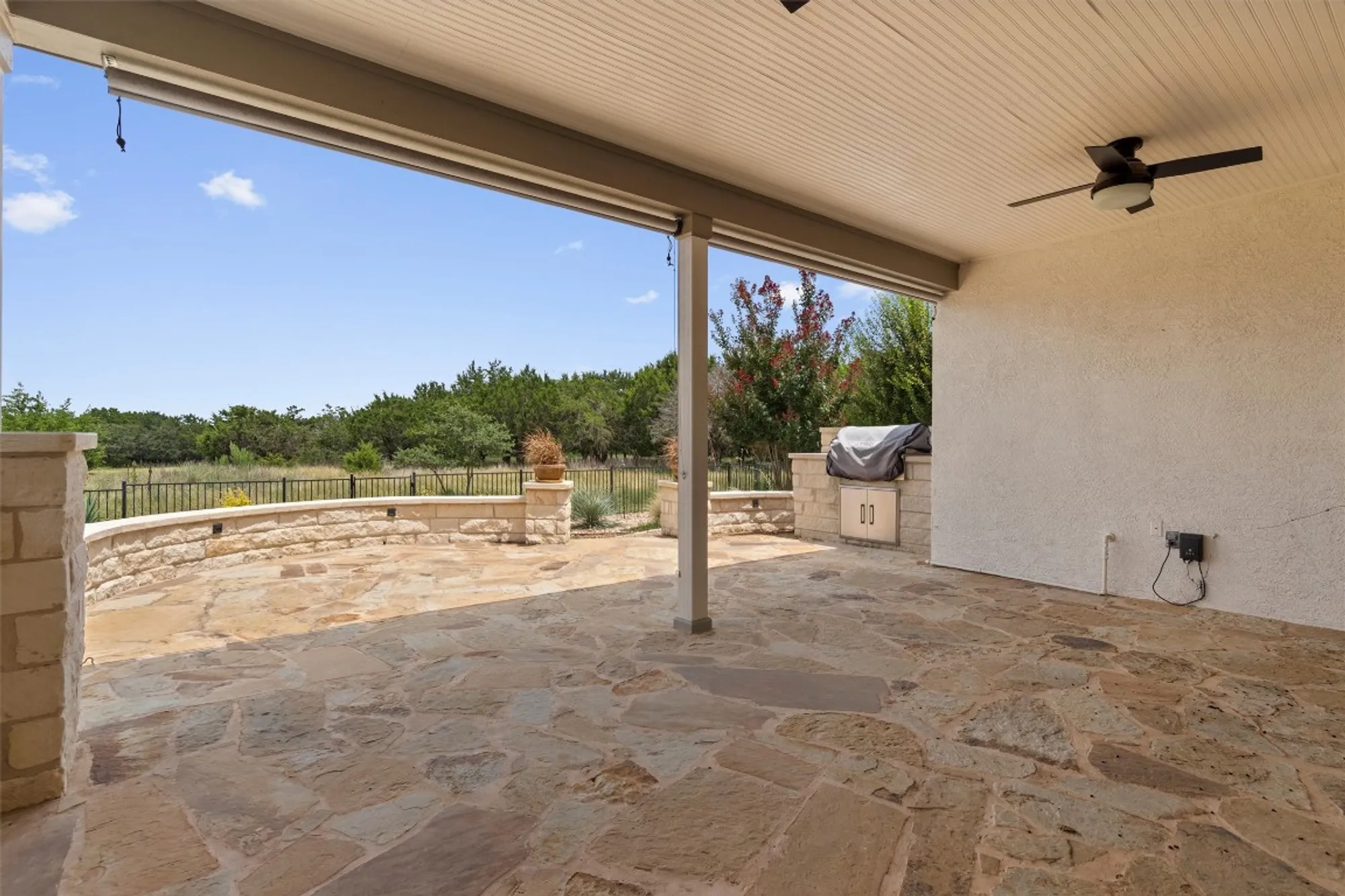 Property Slideshow image 31 of 37 | 205 mckittrick ridge rd, Georgetown, TX, 78633