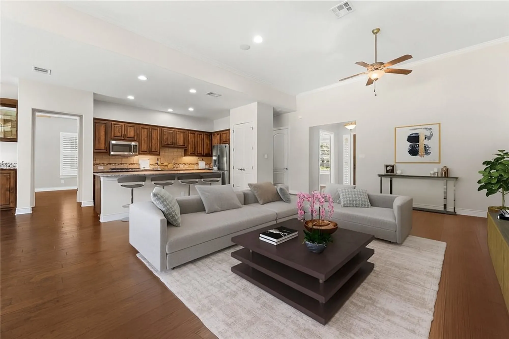 Property Slideshow image 10 of 35 | 404 amiata ave # 34, Austin, TX, 78734