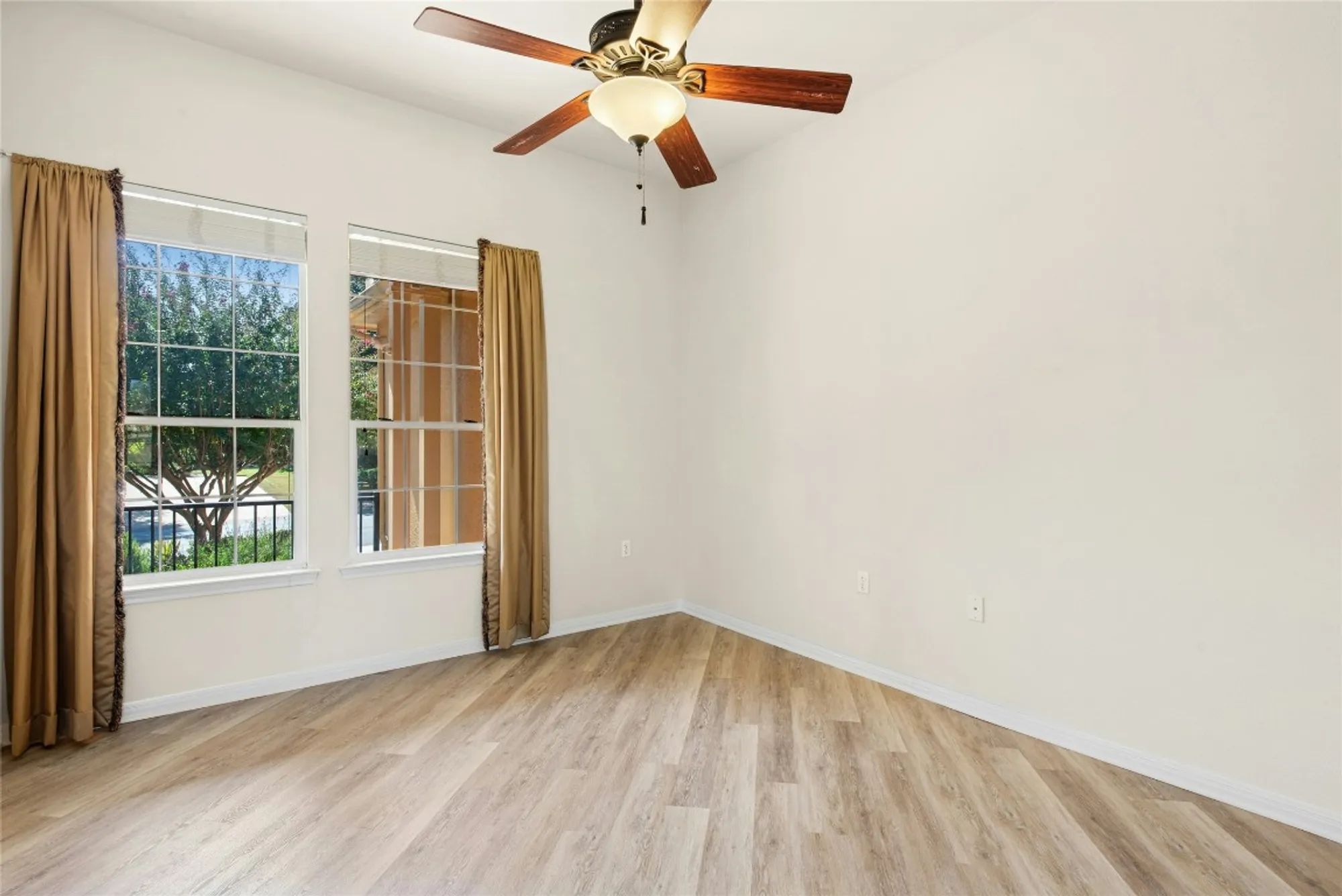 Property Slideshow image 18 of 40 | 311 trail of the flowers, Georgetown, TX, 78633