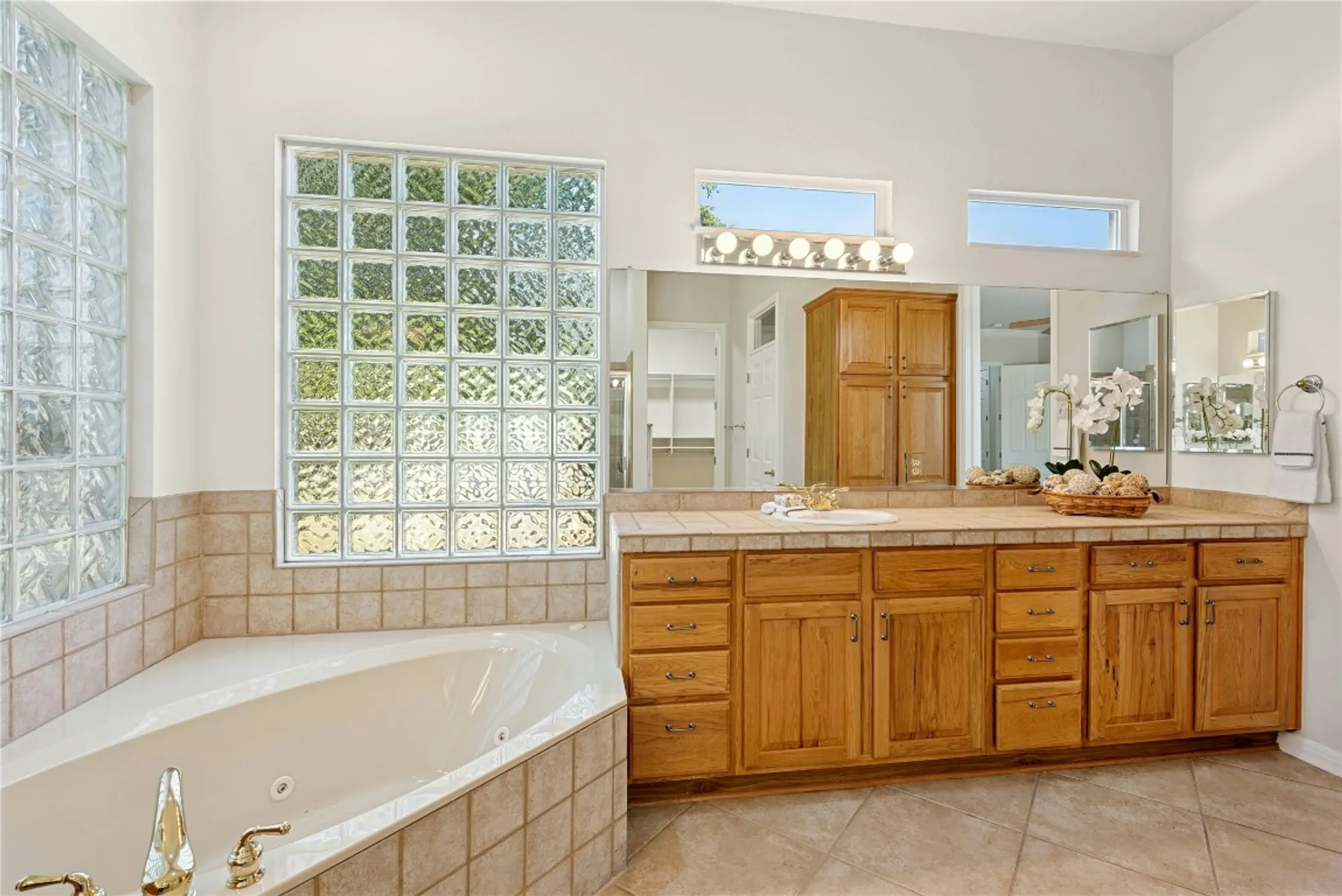 Property Slideshow image 25 of 40 | 311 trail of the flowers, Georgetown, TX, 78633