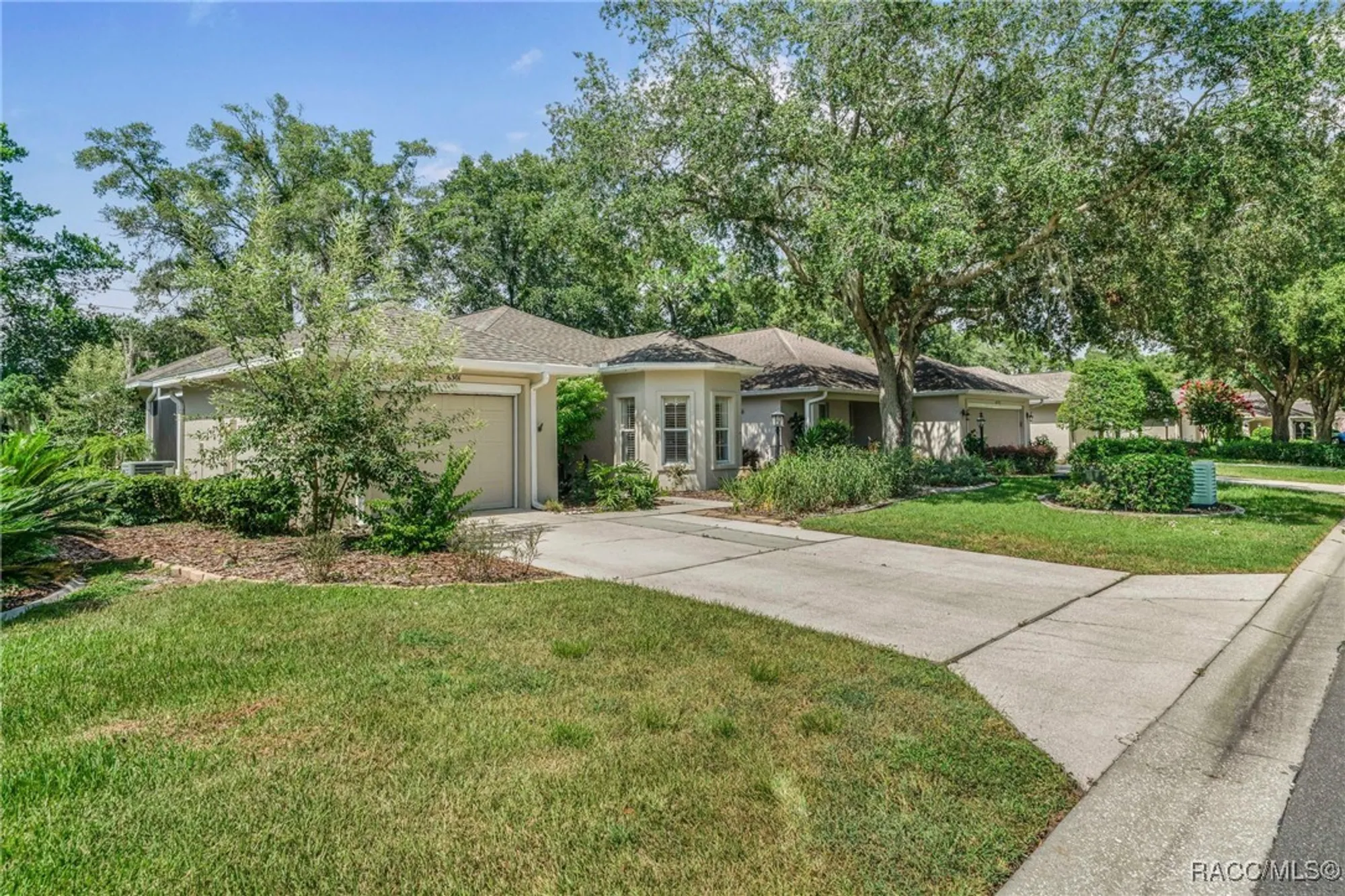 Property Slideshow image 3 of 53 | 6301 w glynborne loop, Crystal River, FL, 34429