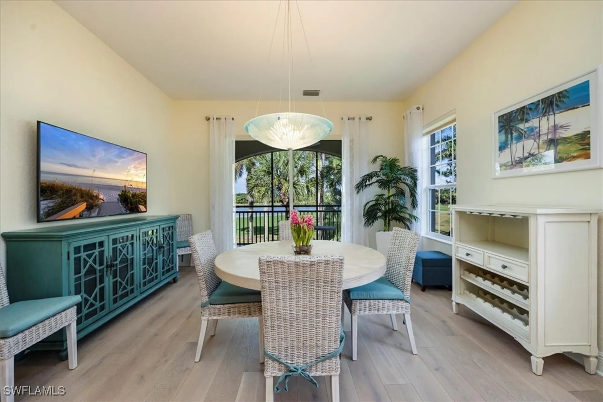 Property Slideshow image 9 of 32 | 9067 cherry oaks trl 202, Naples, FL, 34114