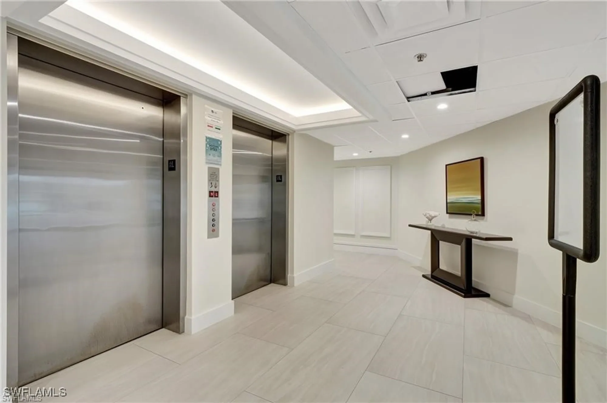 Property Slideshow image 33 of 42 | 2400 gulf shore blvd 603, Naples, FL, 34103