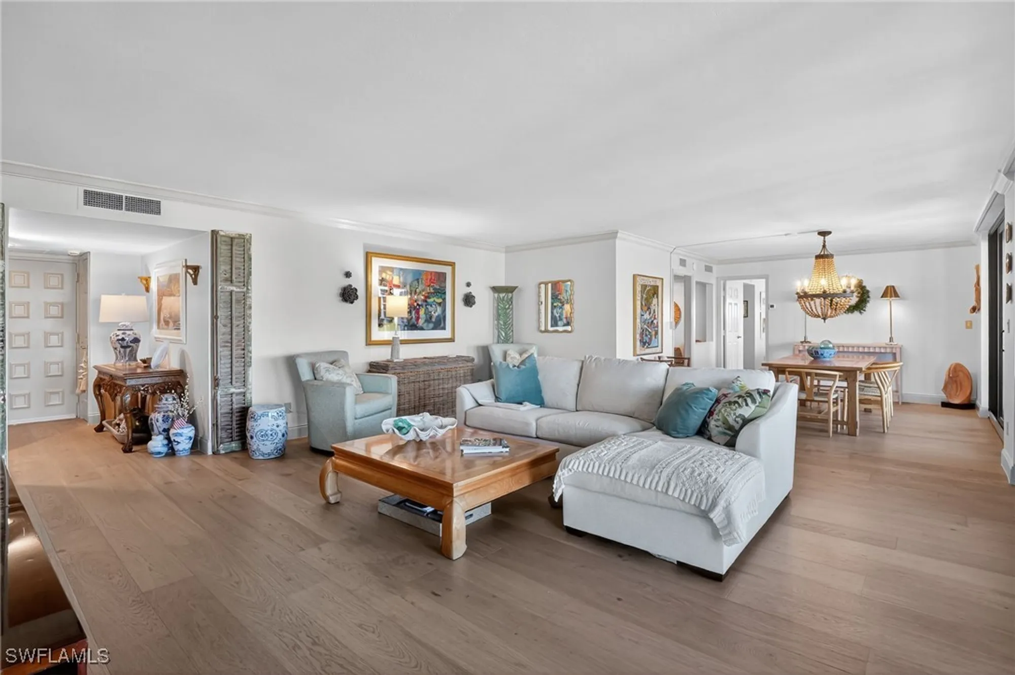 Property Slideshow image 4 of 42 | 2400 gulf shore blvd 603, Naples, FL, 34103