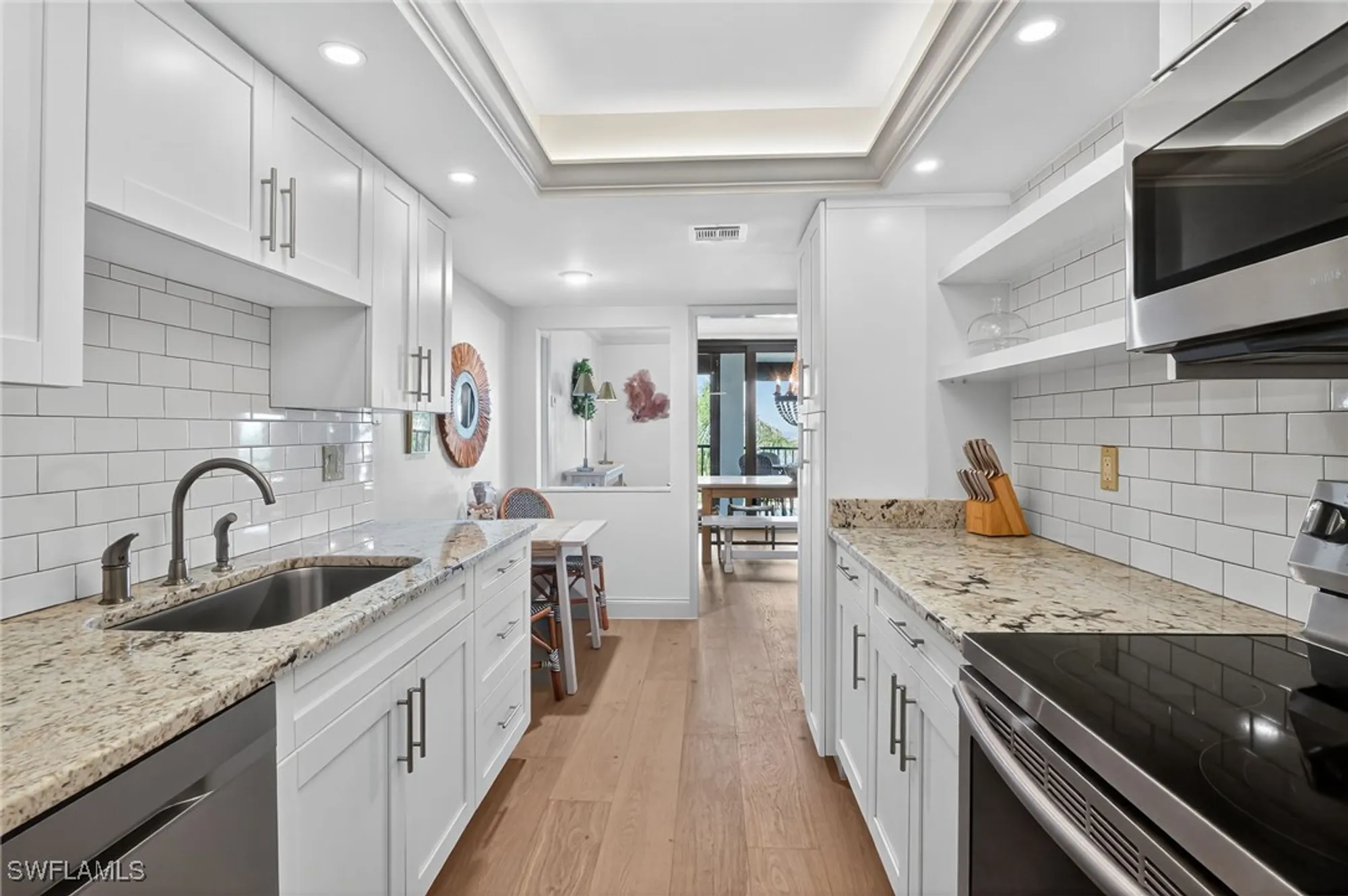 Property Slideshow image 9 of 42 | 2400 gulf shore blvd 603, Naples, FL, 34103