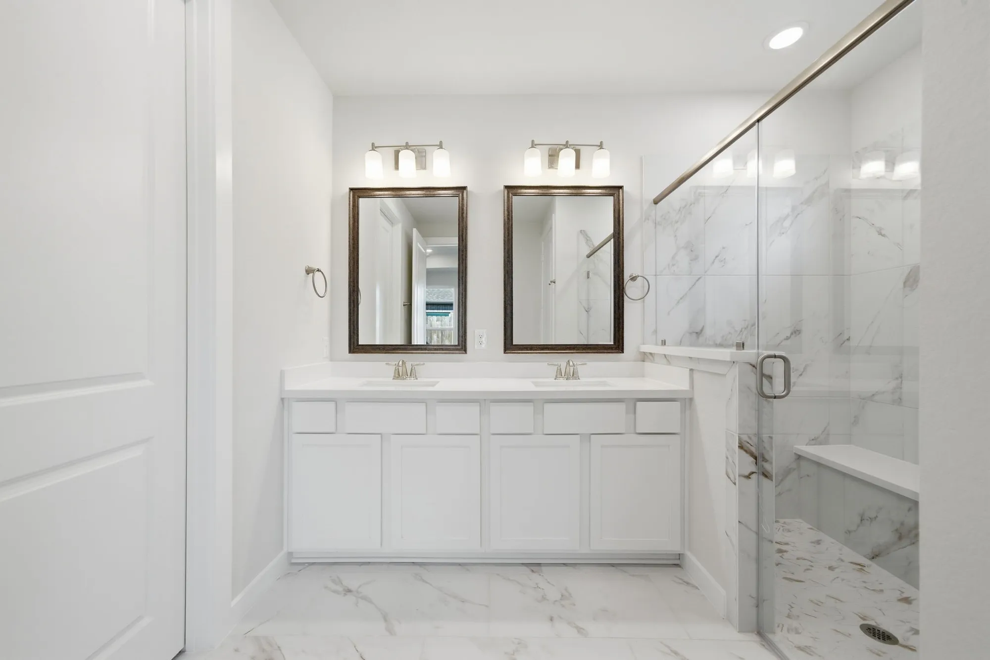 Property Slideshow image 32 of 42 | 18806 sweetwater springs dr, Cypress, TX, 77433