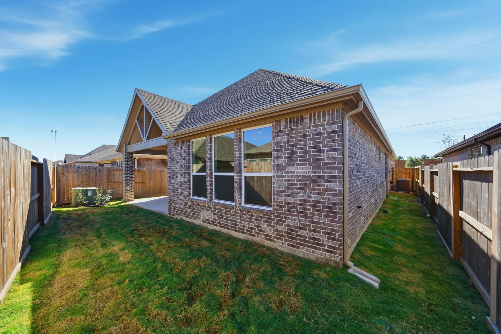 Property Slideshow image 41 of 42 | 18806 sweetwater springs dr, Cypress, TX, 77433