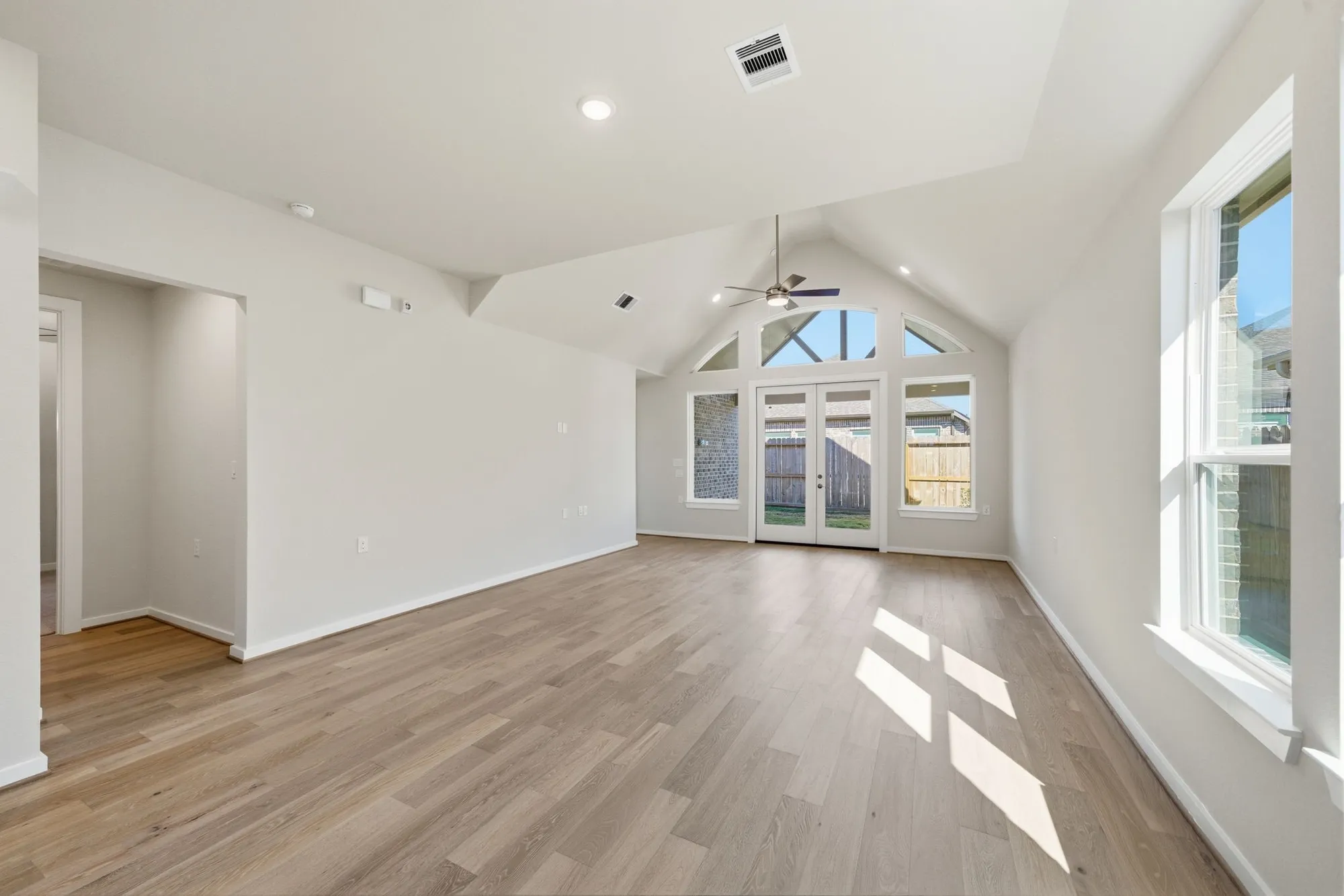 Property Slideshow image 6 of 42 | 18806 sweetwater springs dr, Cypress, TX, 77433