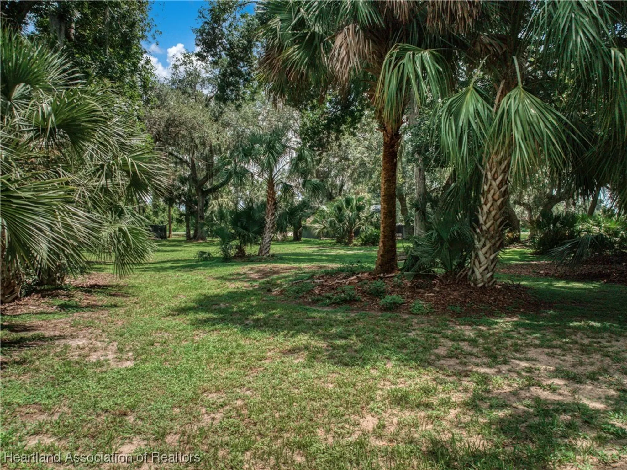 Property Slideshow image 10 of 49 | 3003 oakhill dr, Avon Park, FL, 33825