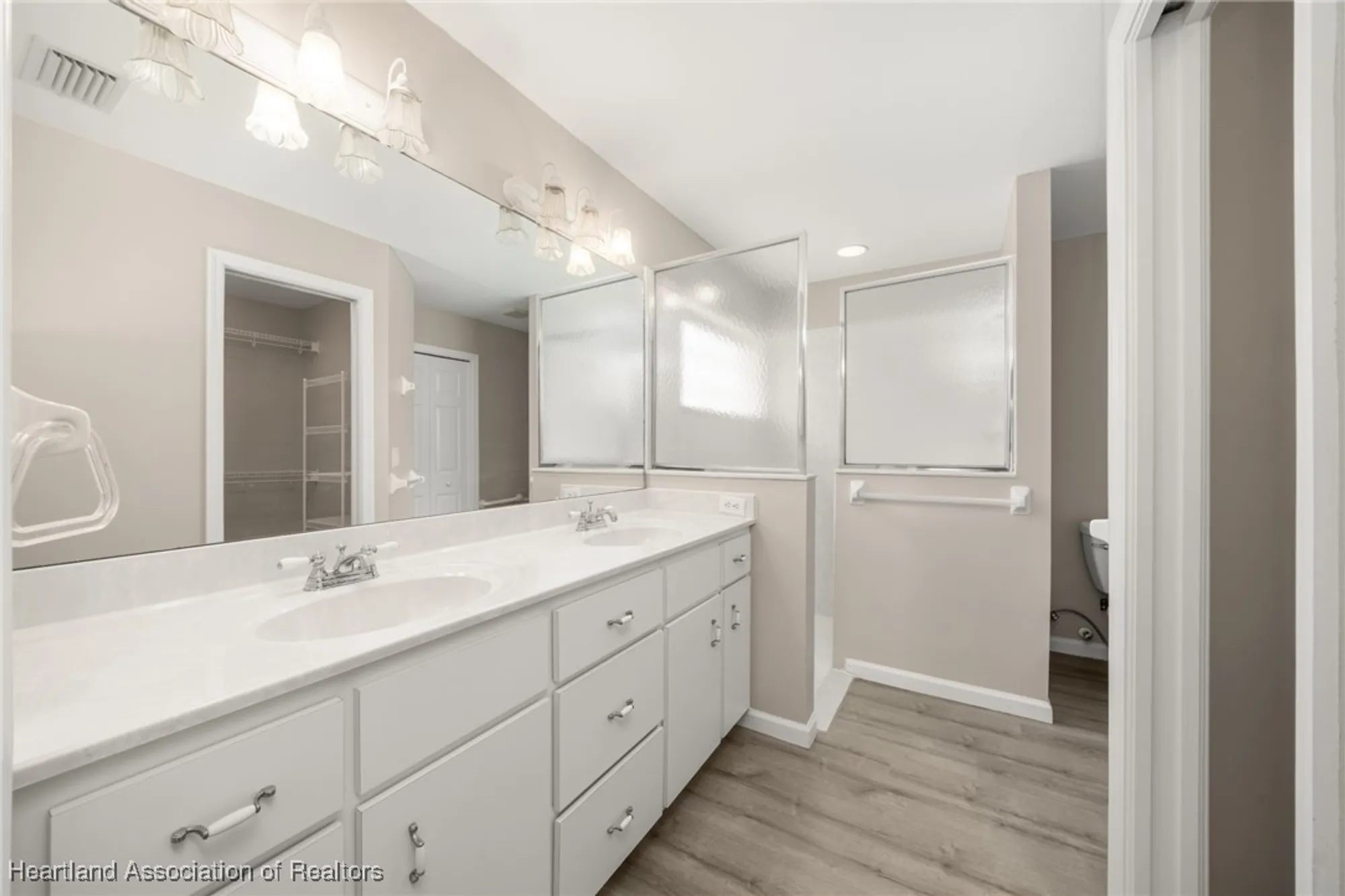 Property Slideshow image 26 of 49 | 3003 oakhill dr, Avon Park, FL, 33825