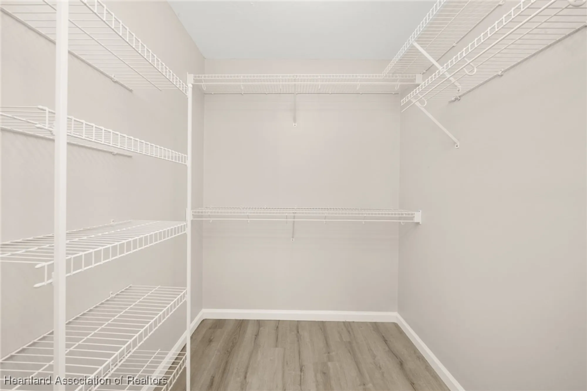 Property Slideshow image 30 of 49 | 3003 oakhill dr, Avon Park, FL, 33825