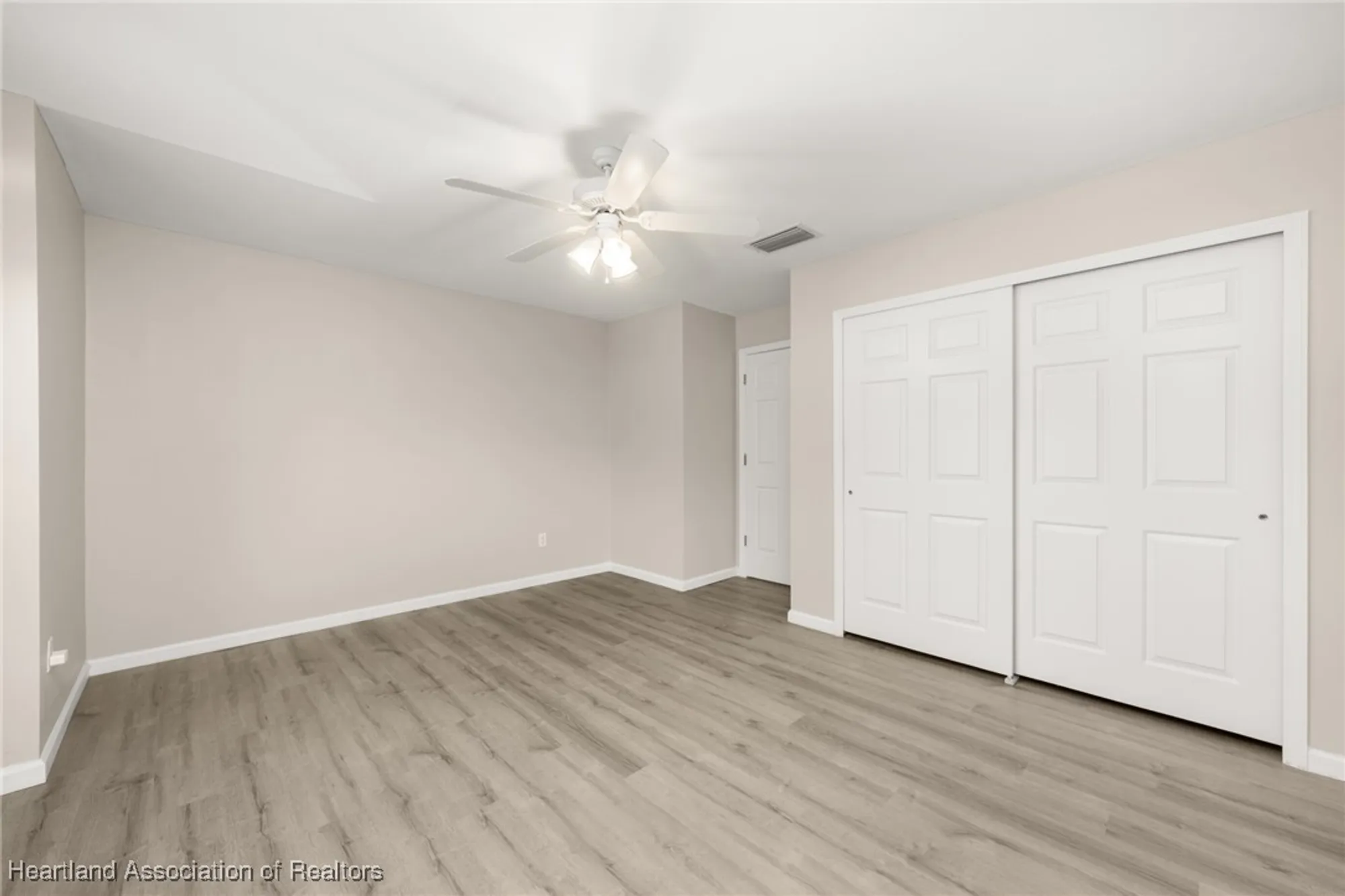 Property Slideshow image 31 of 49 | 3003 oakhill dr, Avon Park, FL, 33825