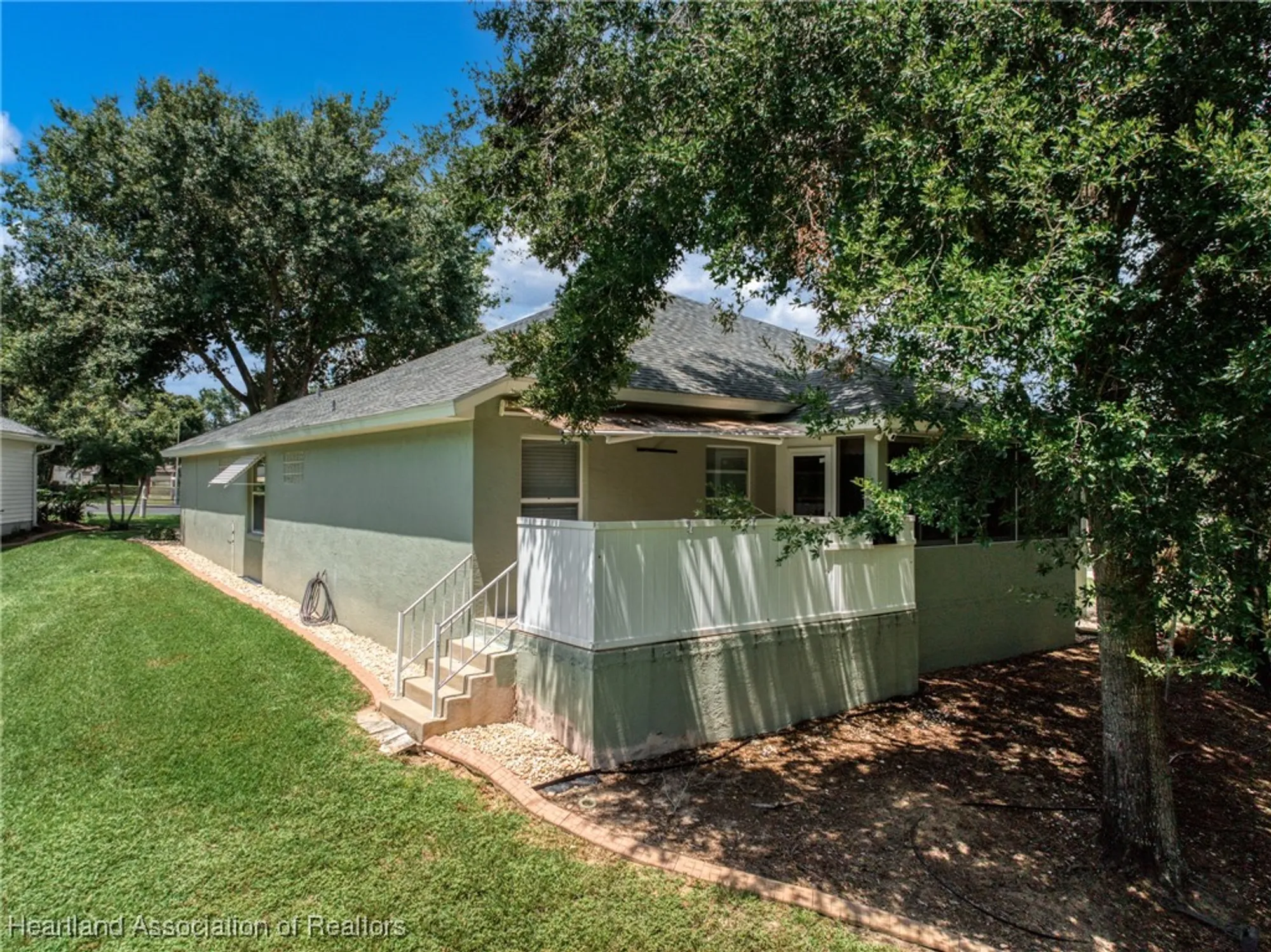 Property Slideshow image 7 of 49 | 3003 oakhill dr, Avon Park, FL, 33825