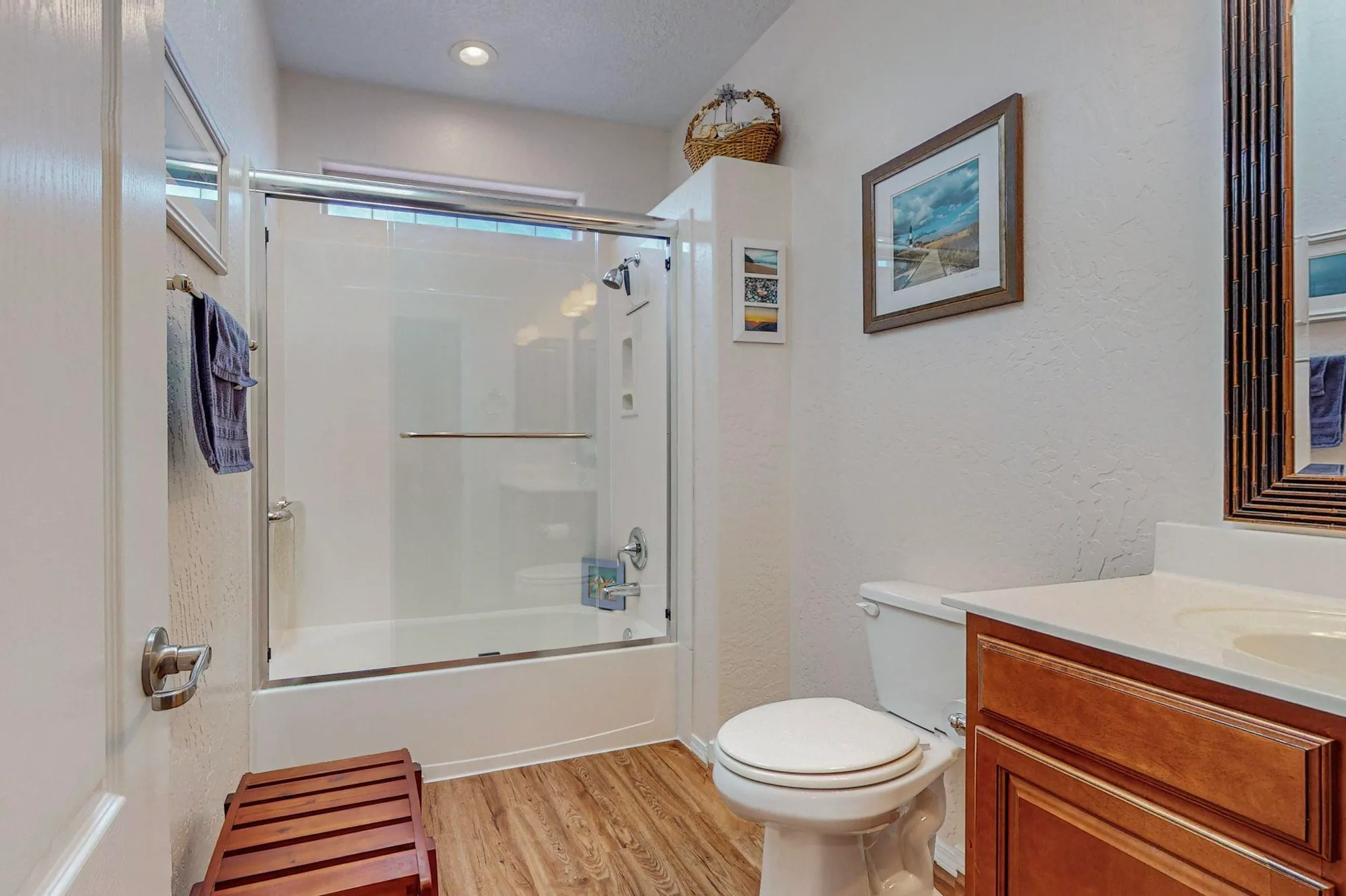 Property Slideshow image 18 of 49 | 978 prairie zinnia dr, Bernalillo, NM, 87004