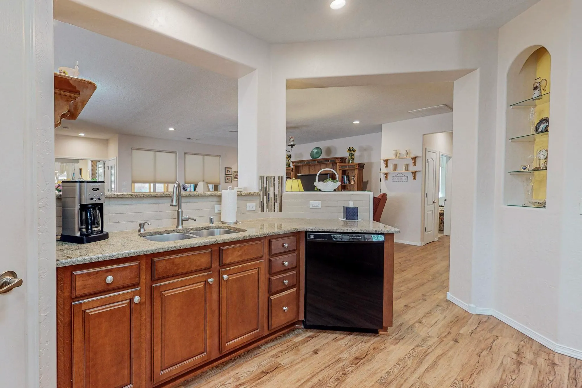 Property Slideshow image 10 of 49 | 978 prairie zinnia dr, Bernalillo, NM, 87004