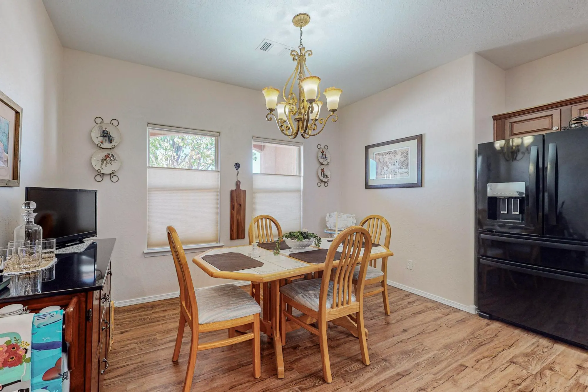 Property Slideshow image 13 of 49 | 978 prairie zinnia dr, Bernalillo, NM, 87004