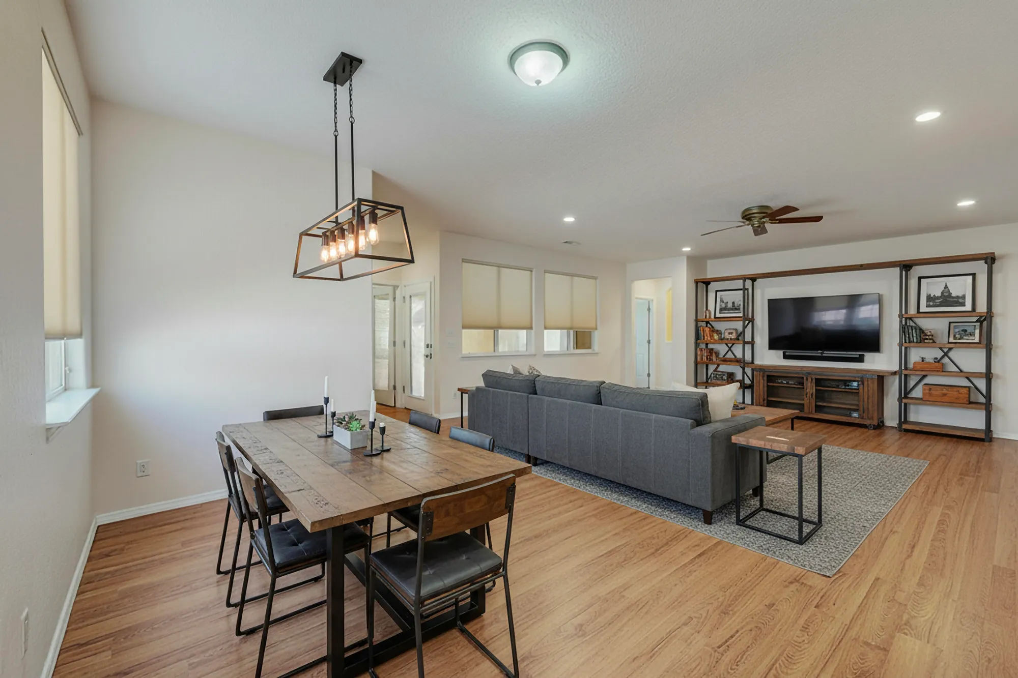 Property Slideshow image 25 of 49 | 978 prairie zinnia dr, Bernalillo, NM, 87004