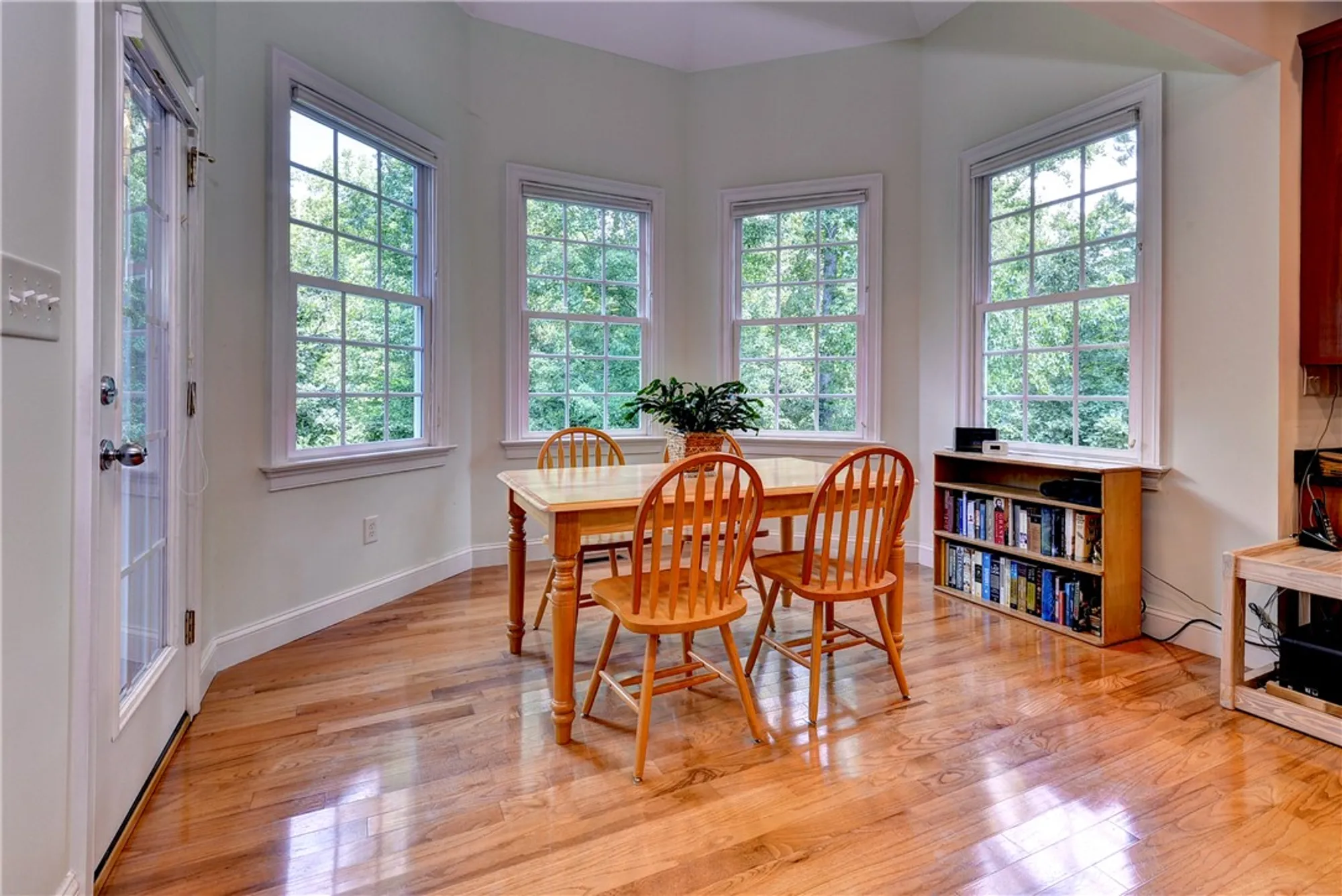 Property Slideshow image 14 of 44 | 208 western gailes, Williamsburg, VA, 23188