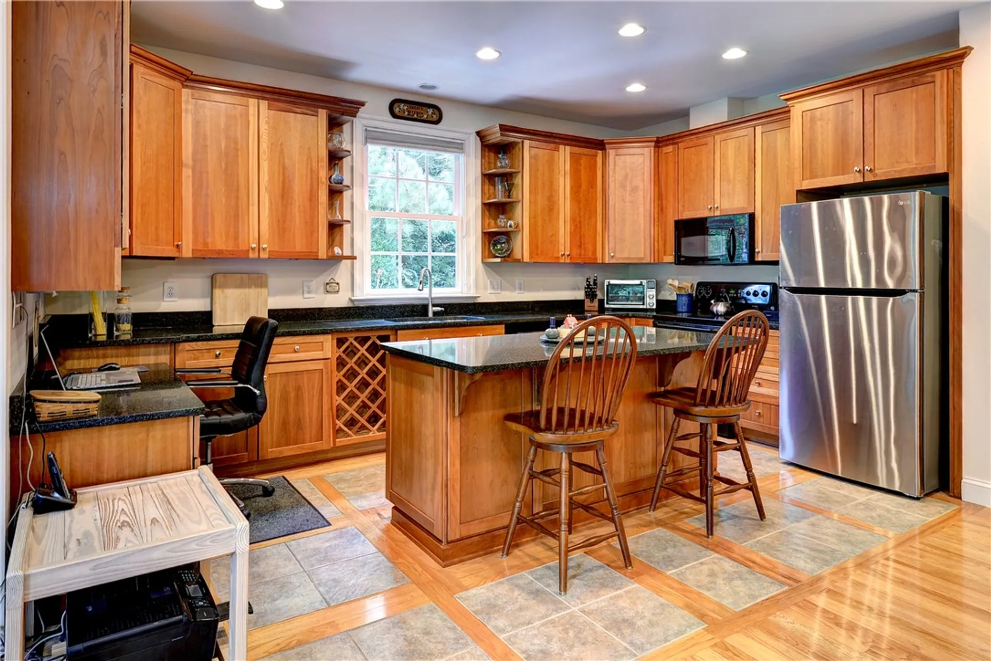 Property Slideshow image 16 of 44 | 208 western gailes, Williamsburg, VA, 23188