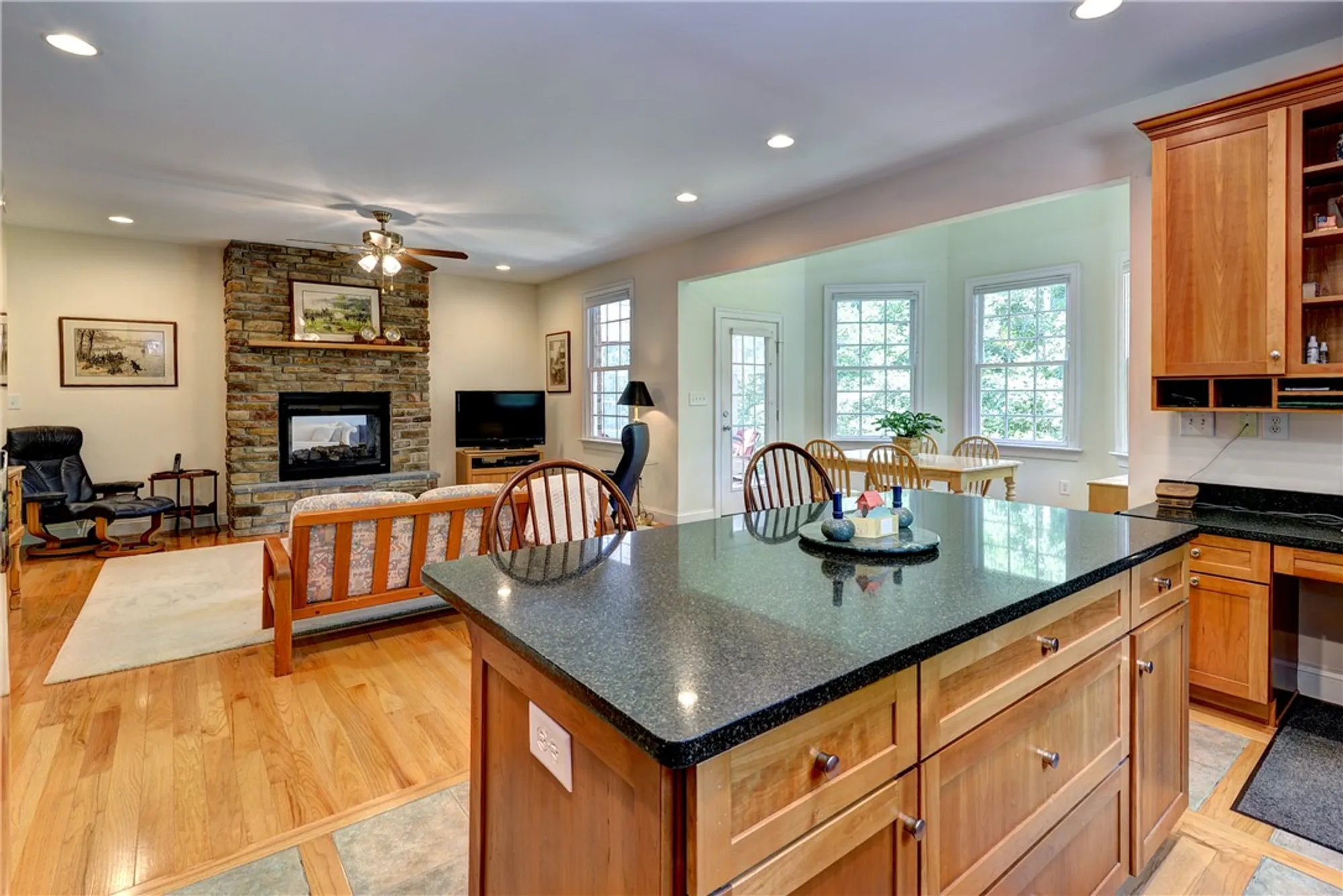Property Slideshow image 19 of 44 | 208 western gailes, Williamsburg, VA, 23188