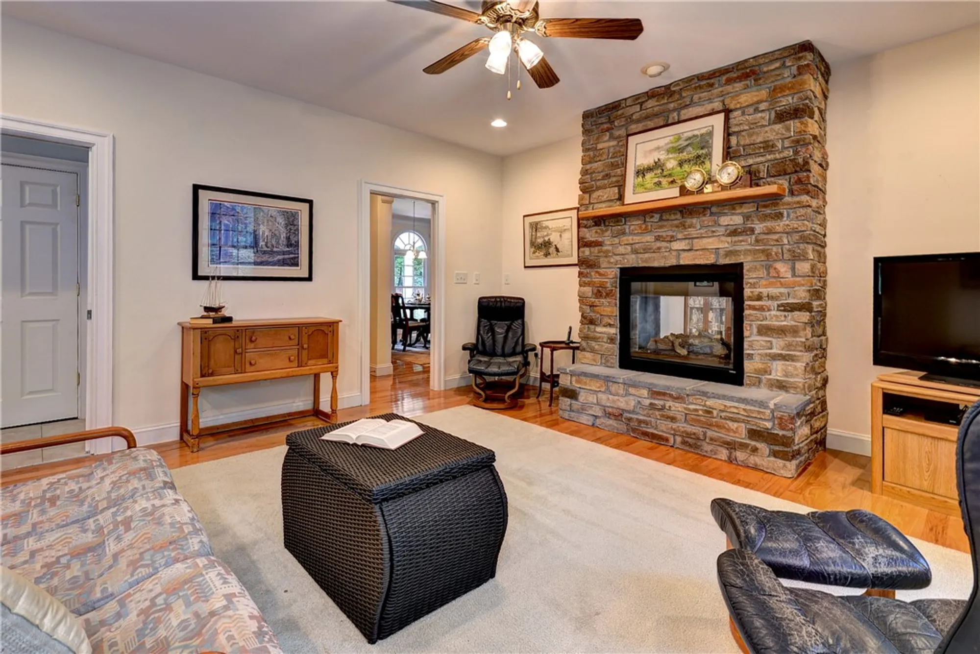 Property Slideshow image 13 of 44 | 208 western gailes, Williamsburg, VA, 23188