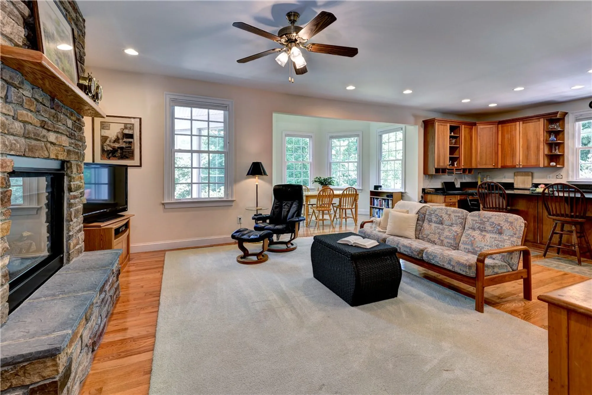 Property Slideshow image 3 of 44 | 208 western gailes, Williamsburg, VA, 23188