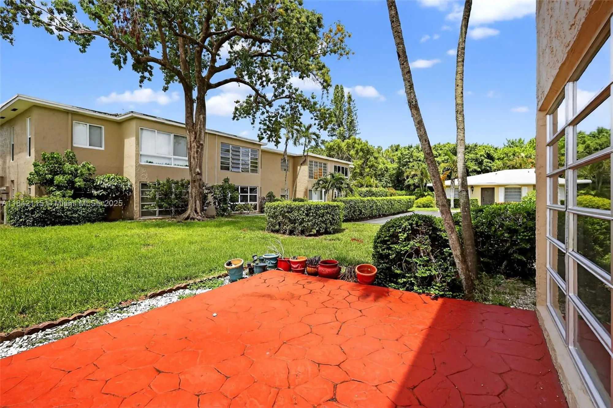 Property Slideshow image 21 of 38 | 13950 via flora d, Delray Beach, FL, 33484