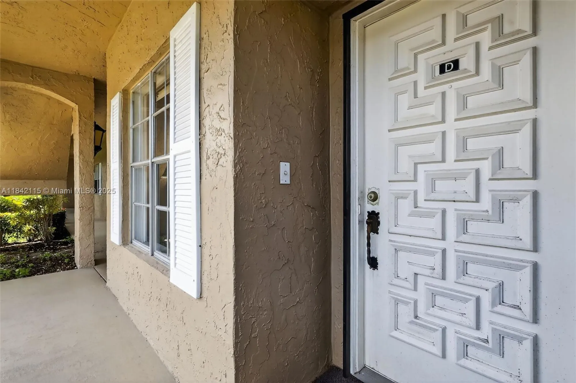 Property Slideshow image 22 of 38 | 13950 via flora d, Delray Beach, FL, 33484