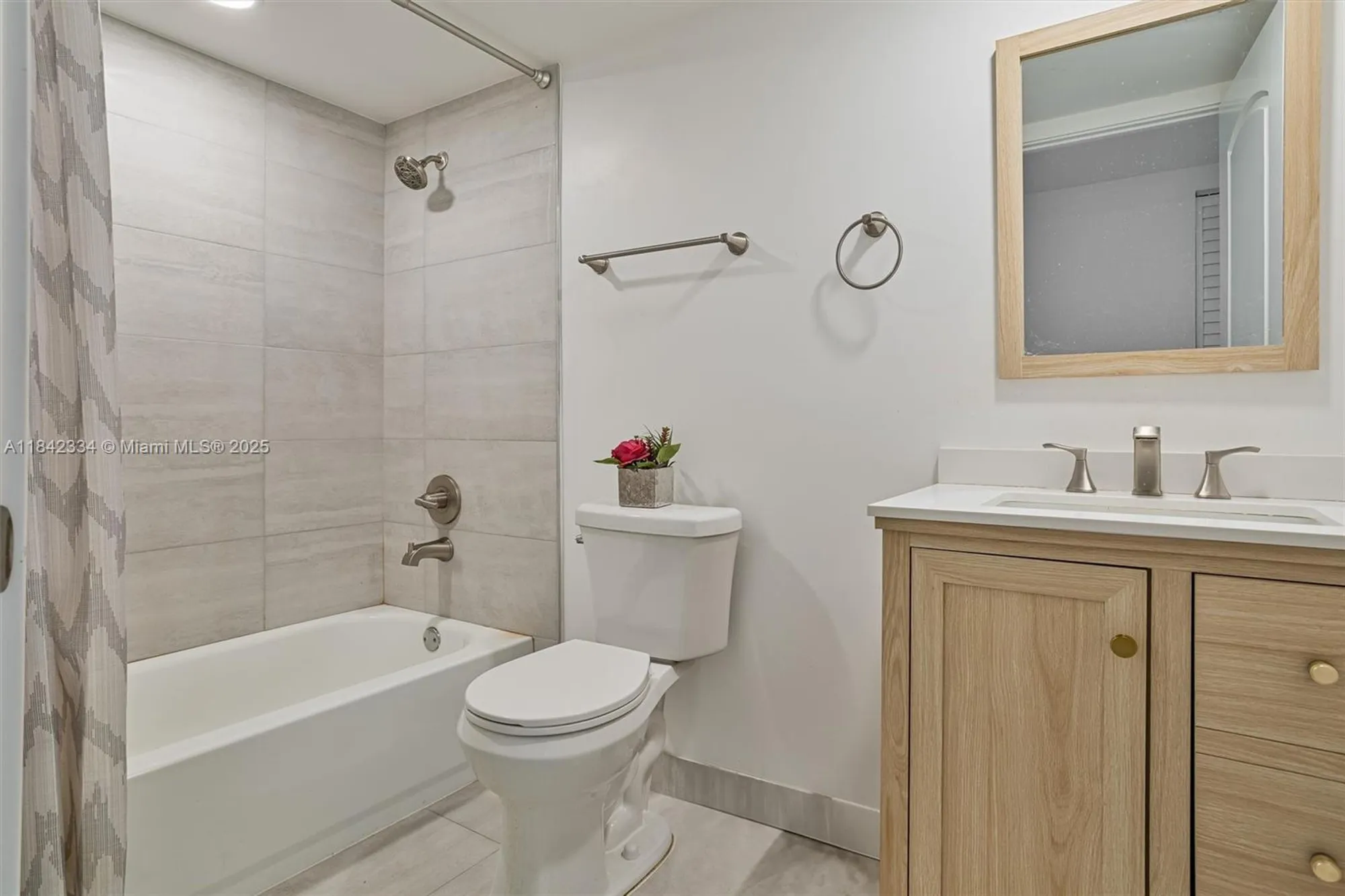 Property Slideshow image 20 of 35 | 3286 arcara way apt 101, Lake Worth, FL, 33467