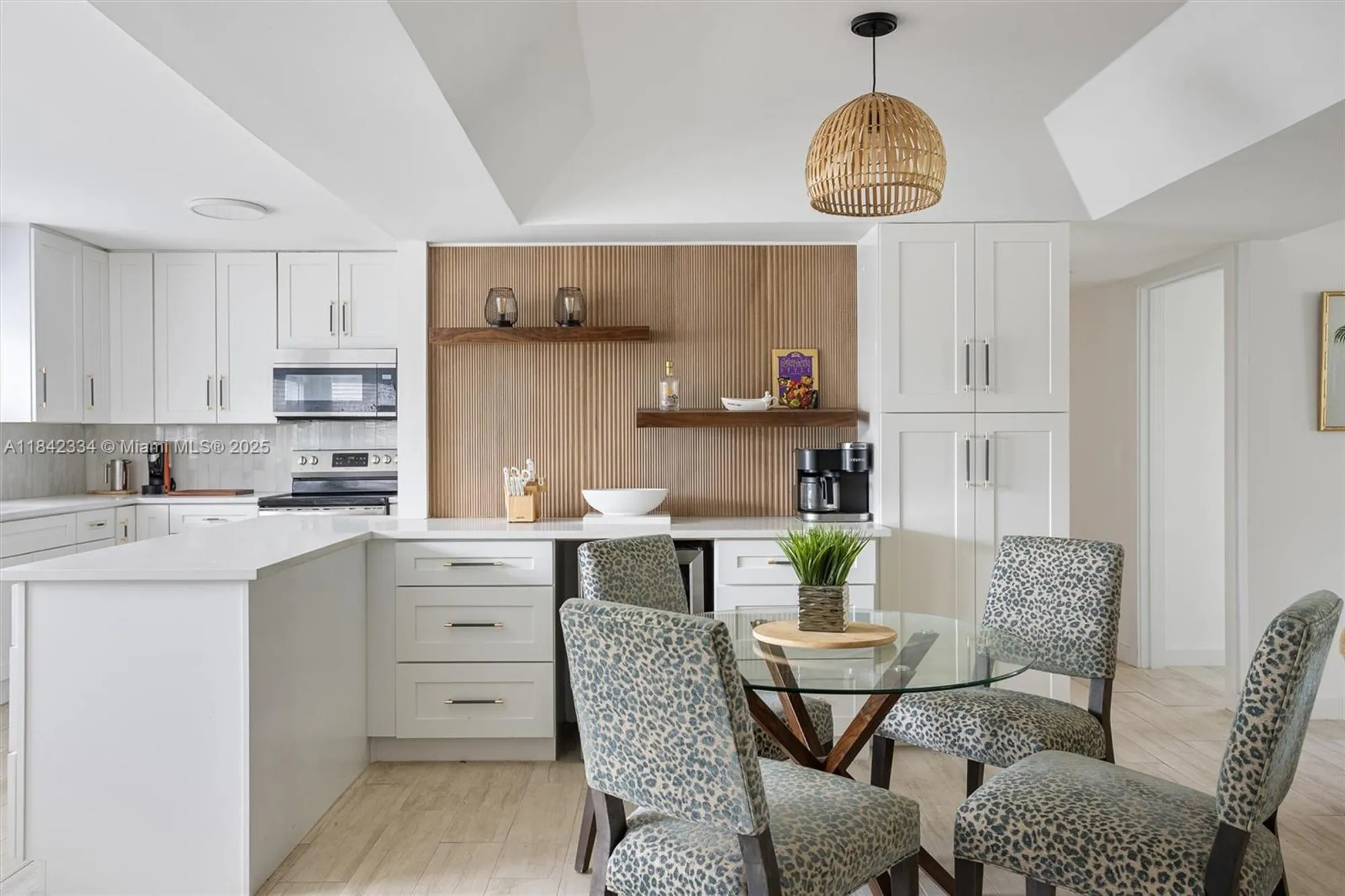 Property Slideshow image 6 of 35 | 3286 arcara way apt 101, Lake Worth, FL, 33467