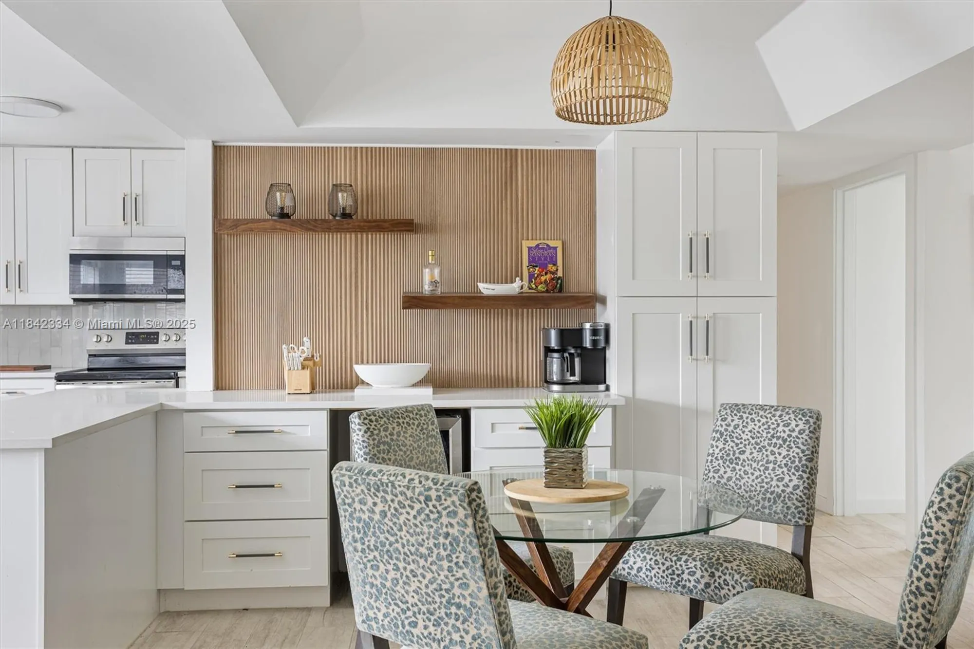 Property Slideshow image 7 of 35 | 3286 arcara way apt 101, Lake Worth, FL, 33467