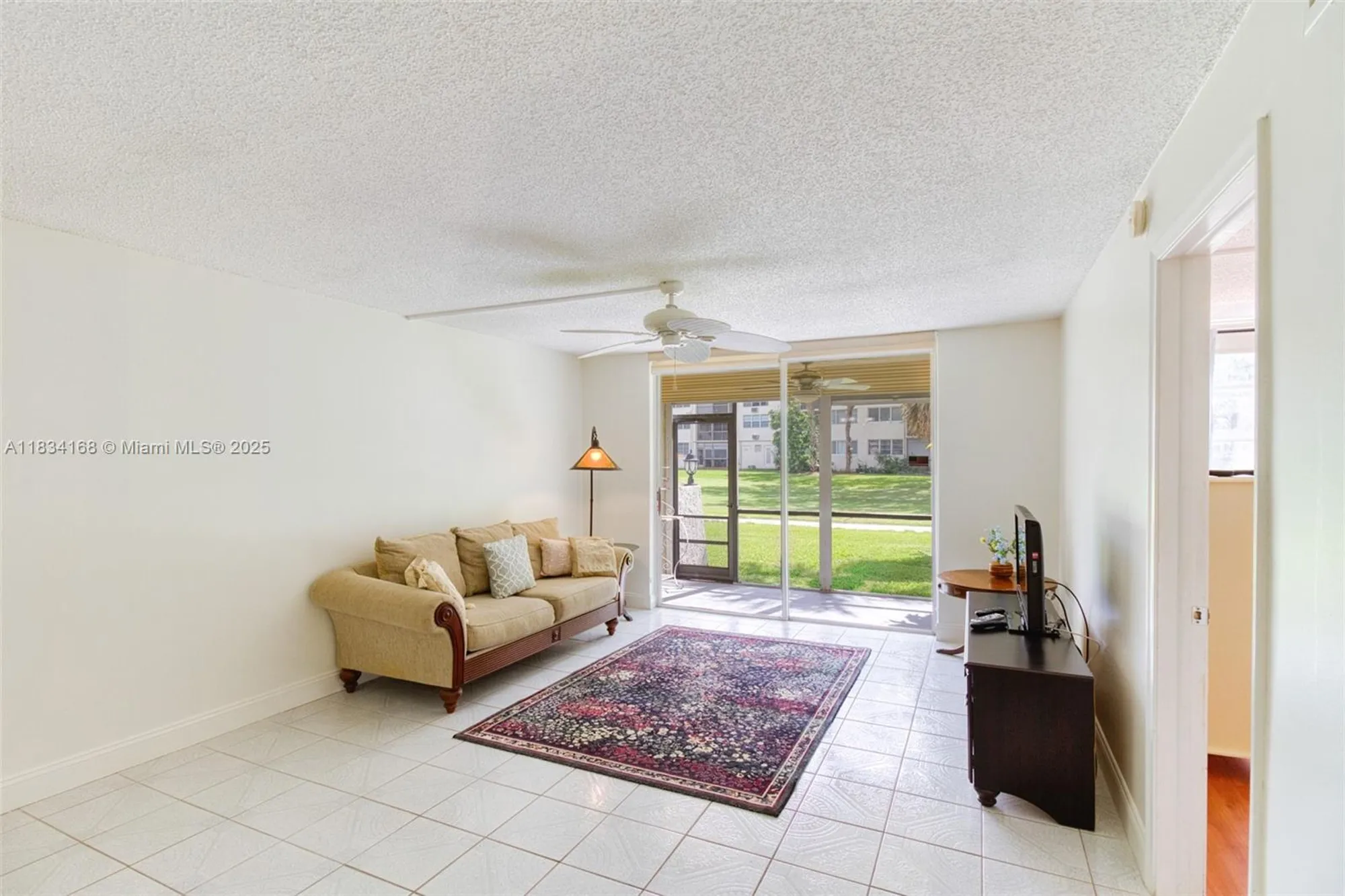 Property Slideshow image 15 of 39 | 400 s hollybrook dr apt 109, Pembroke Pines, FL, 33025