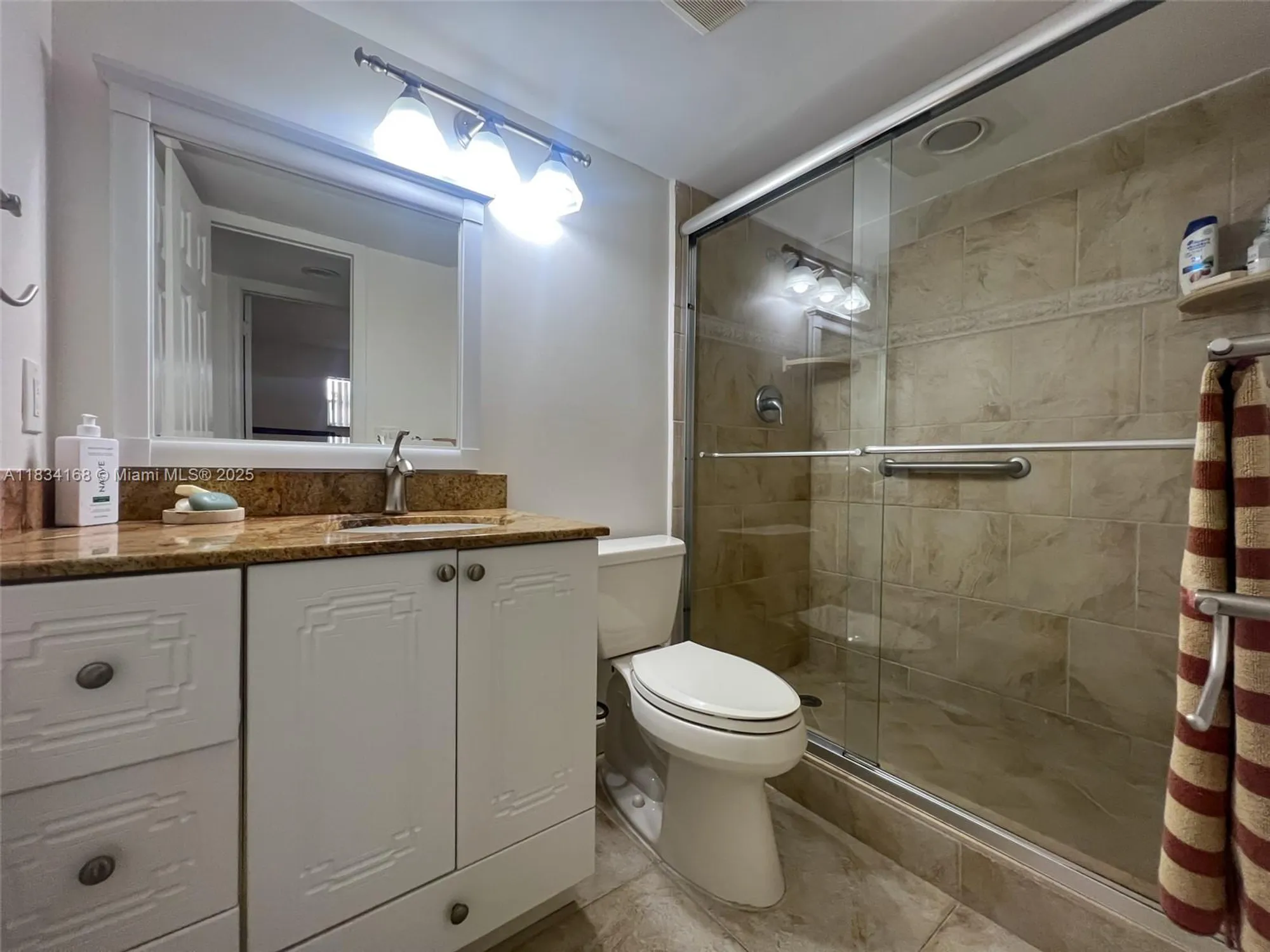 Property Slideshow image 24 of 39 | 400 s hollybrook dr apt 109, Pembroke Pines, FL, 33025