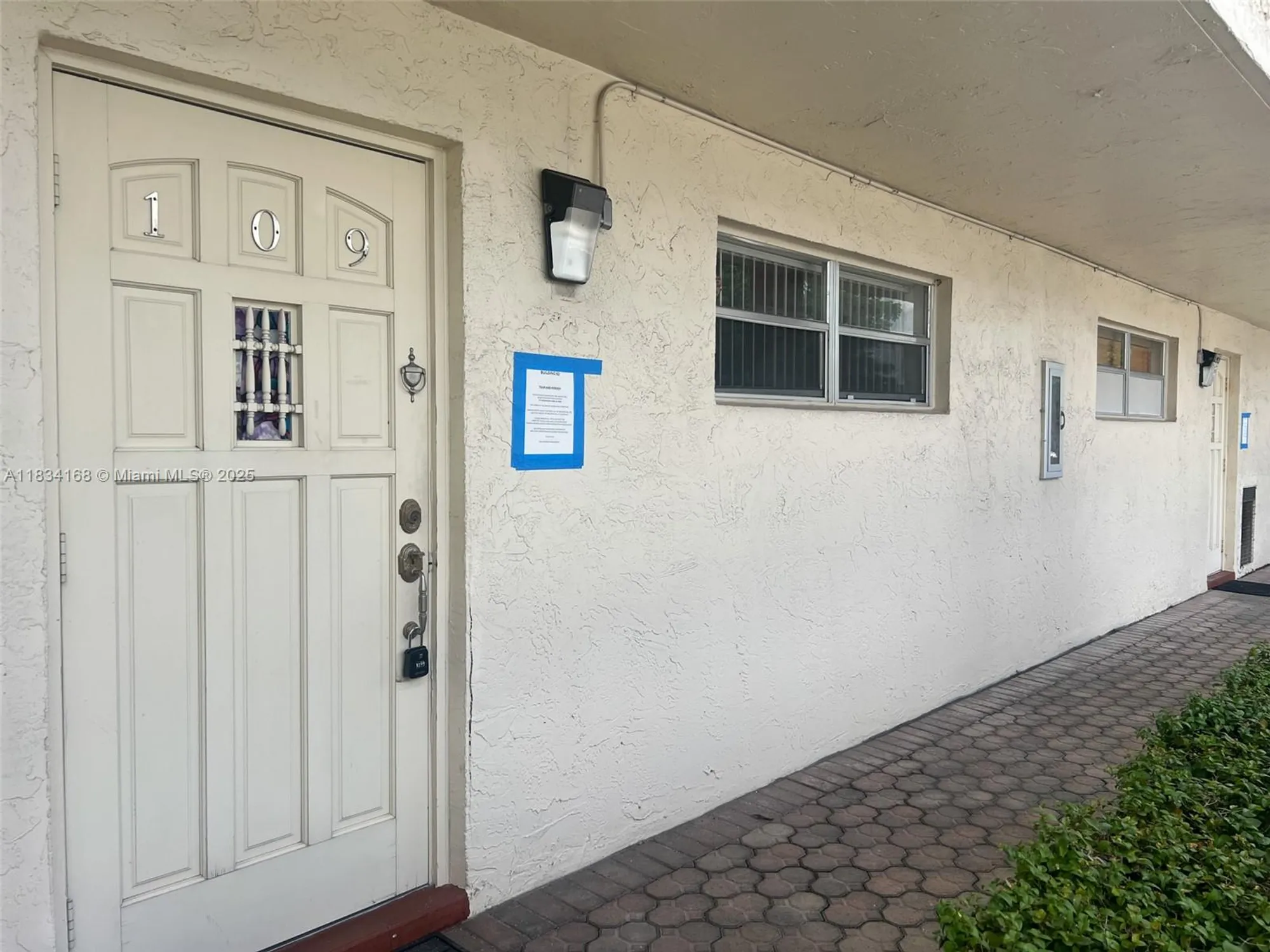 Property Slideshow image 26 of 39 | 400 s hollybrook dr apt 109, Pembroke Pines, FL, 33025