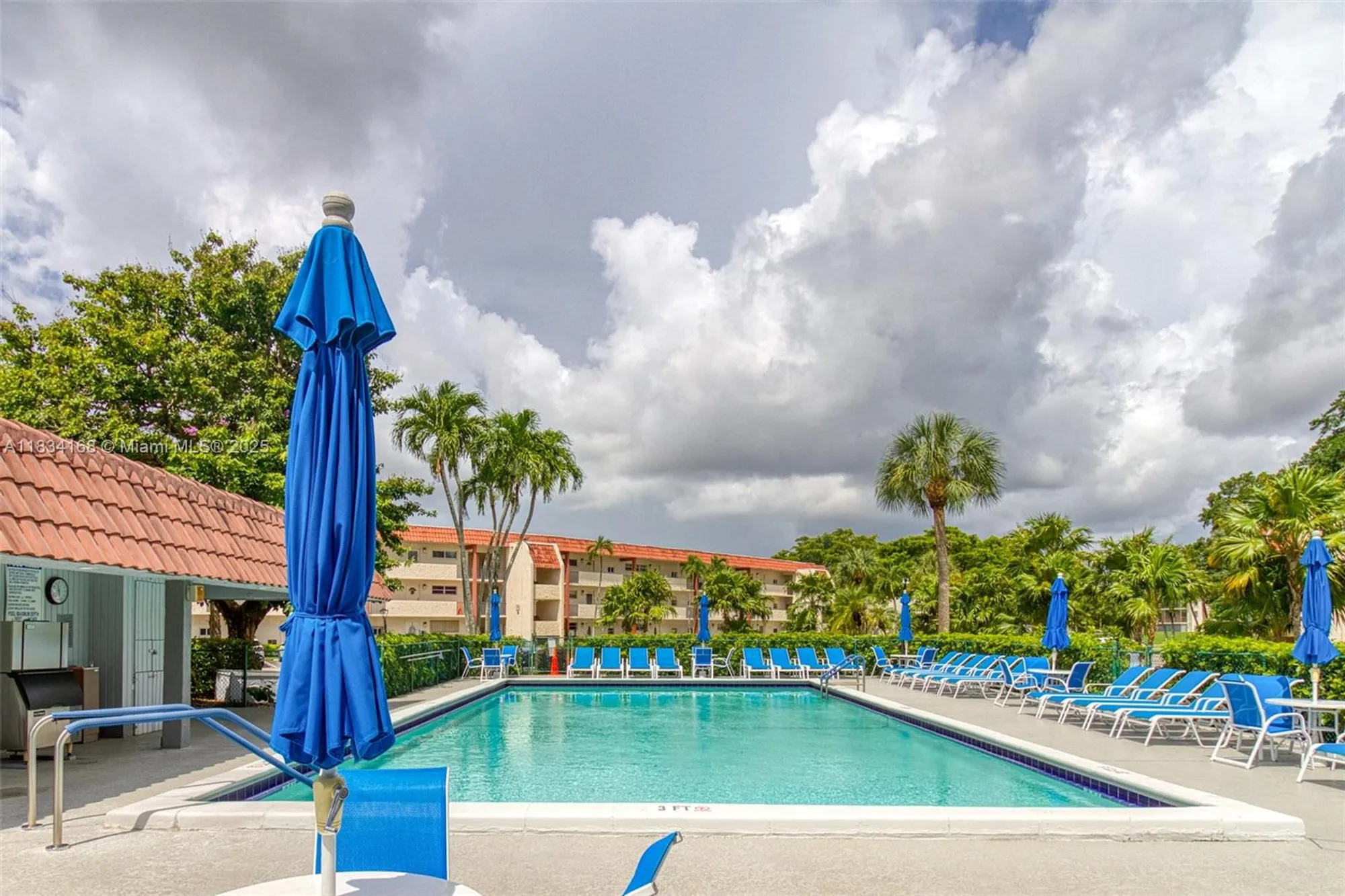 Property Slideshow image 29 of 39 | 400 s hollybrook dr apt 109, Pembroke Pines, FL, 33025