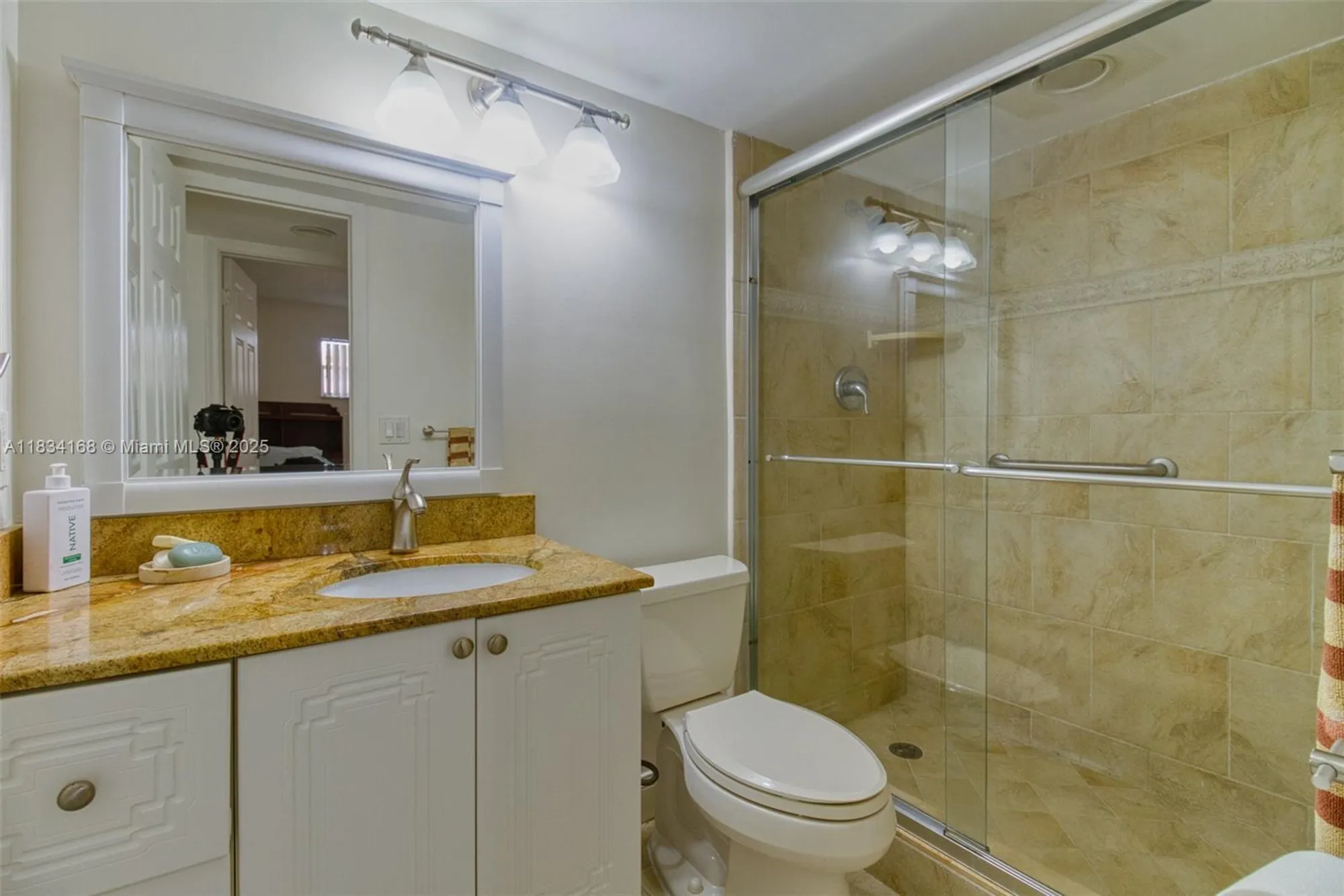 Property Slideshow image 23 of 39 | 400 s hollybrook dr apt 109, Pembroke Pines, FL, 33025