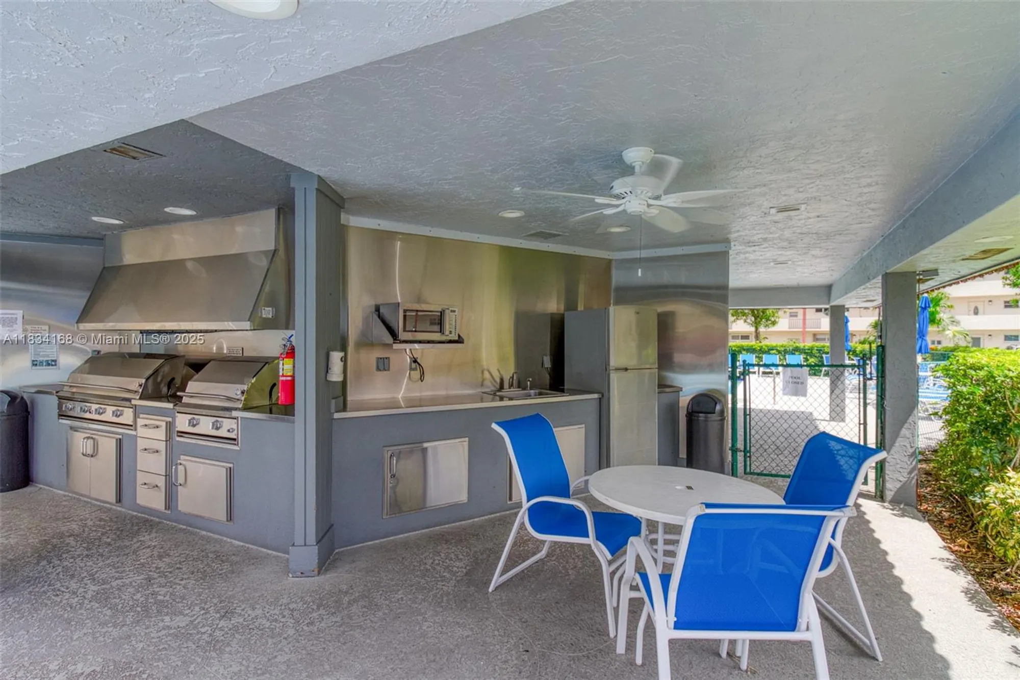 Property Slideshow image 31 of 39 | 400 s hollybrook dr apt 109, Pembroke Pines, FL, 33025