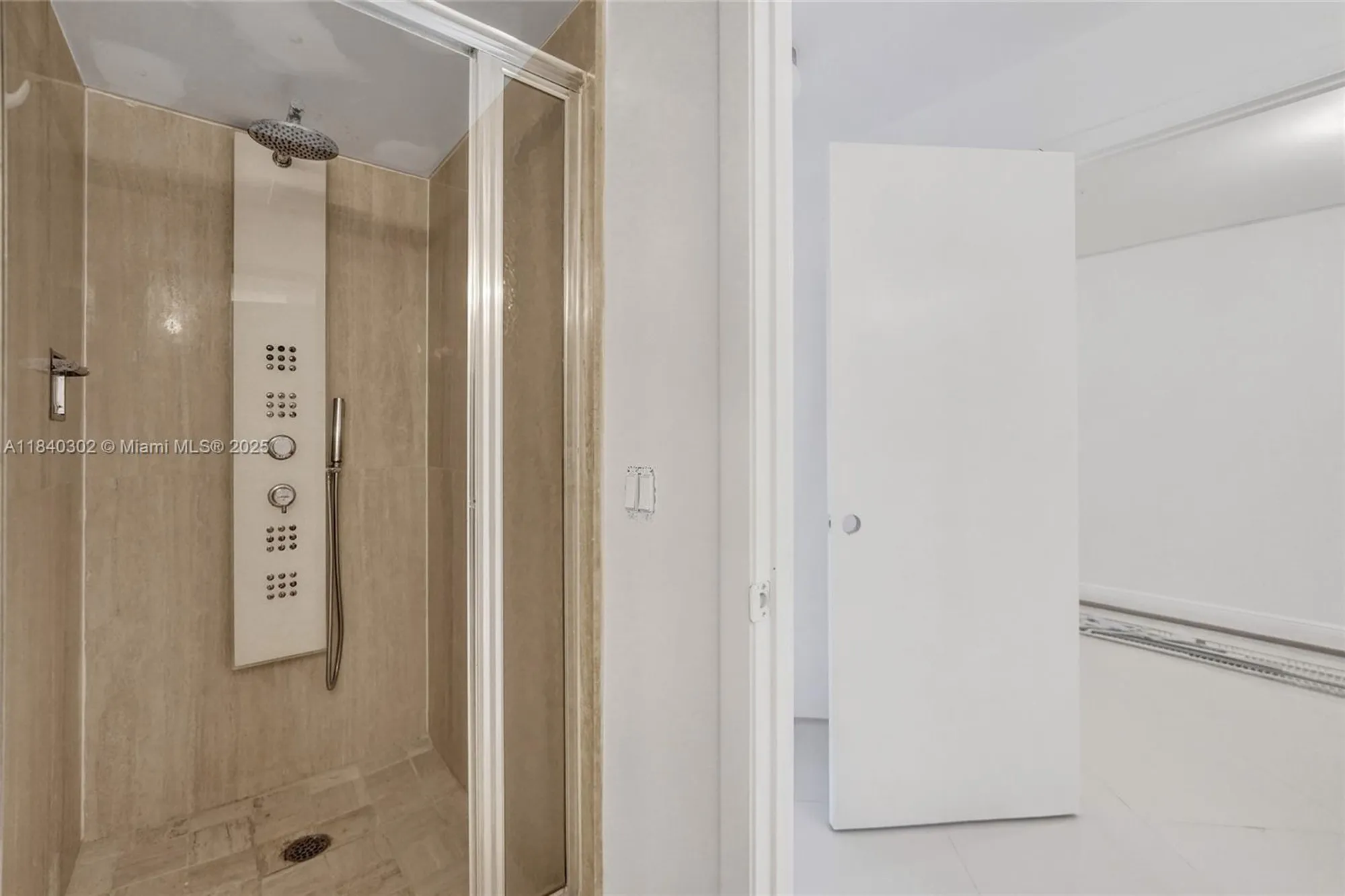 Property Slideshow image 25 of 68 | 1201 s ocean dr 402s, Hollywood, FL, 33019