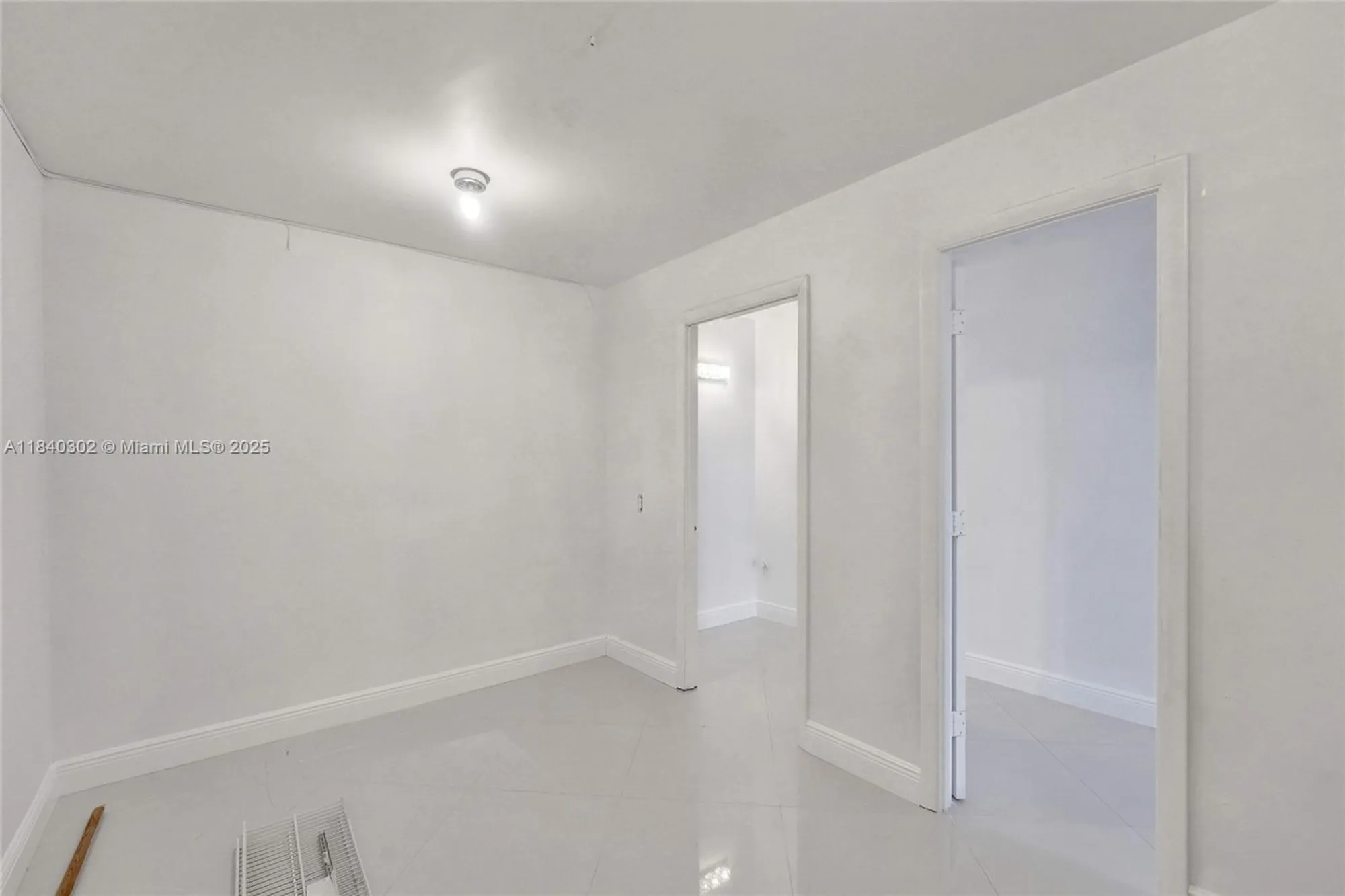 Property Slideshow image 28 of 68 | 1201 s ocean dr 402s, Hollywood, FL, 33019