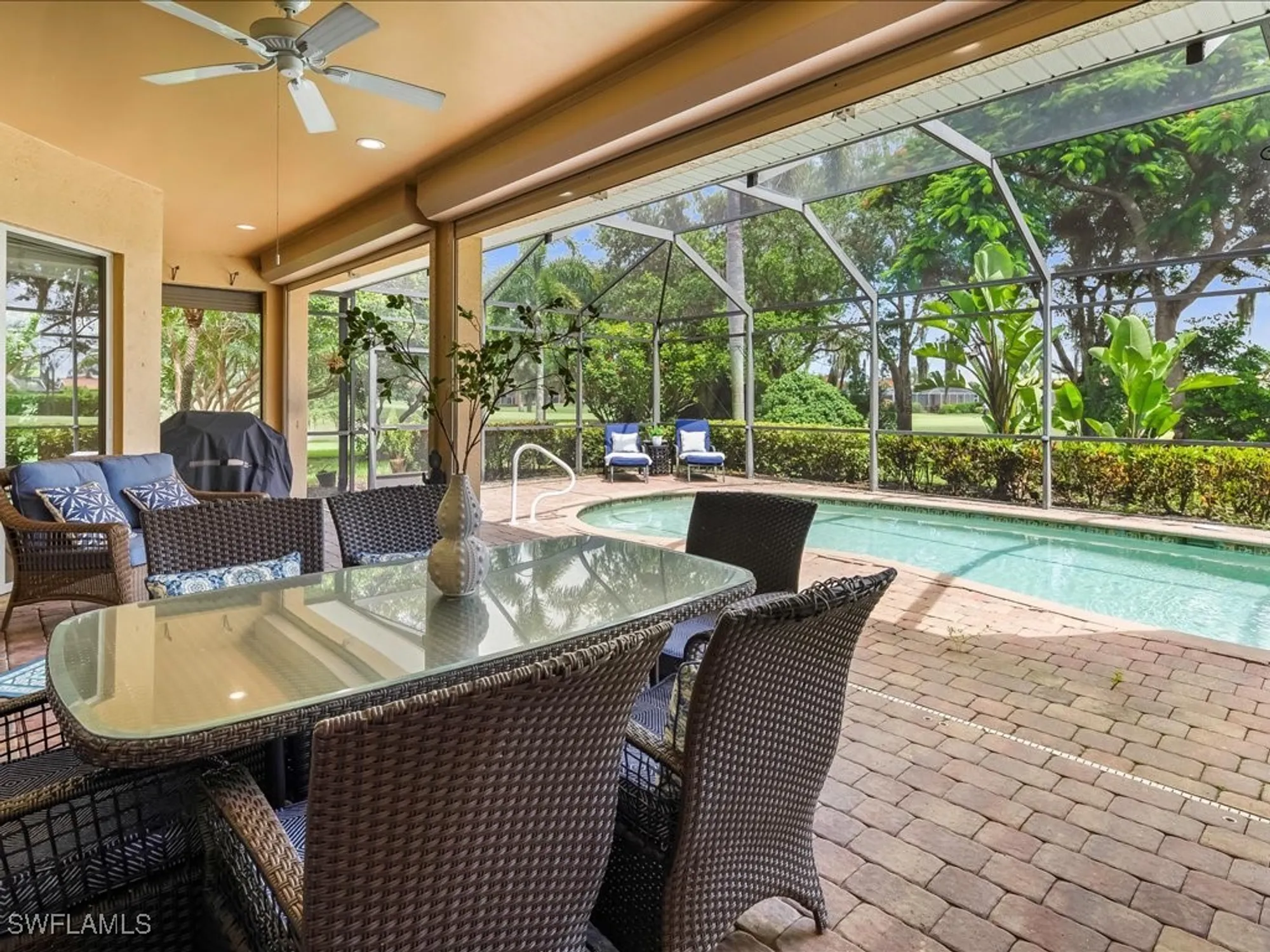 Property Slideshow image 13 of 46 | 6901 bent grass dr, Naples, FL, 34113